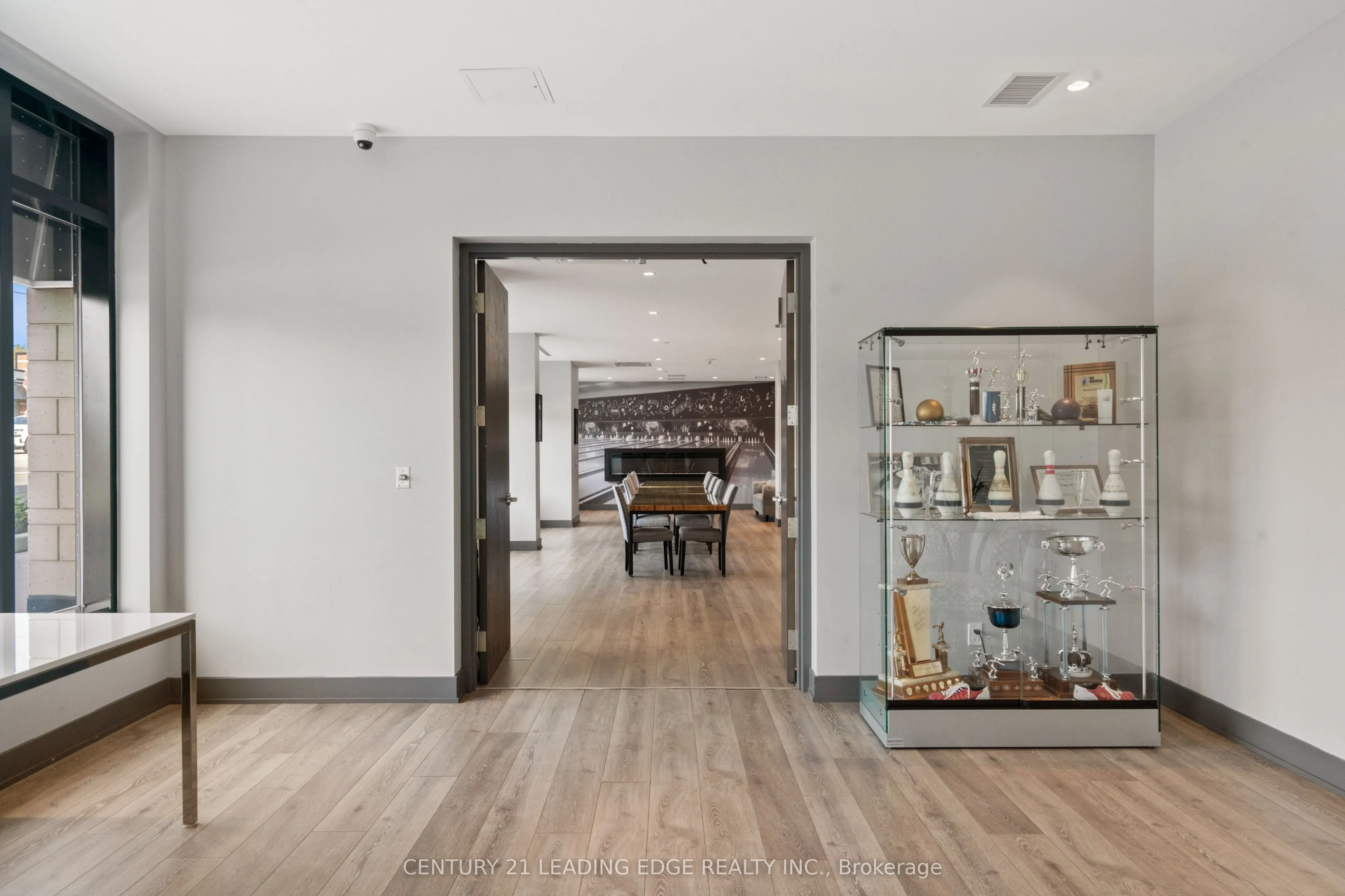 1401 O'Connor Drive, #207