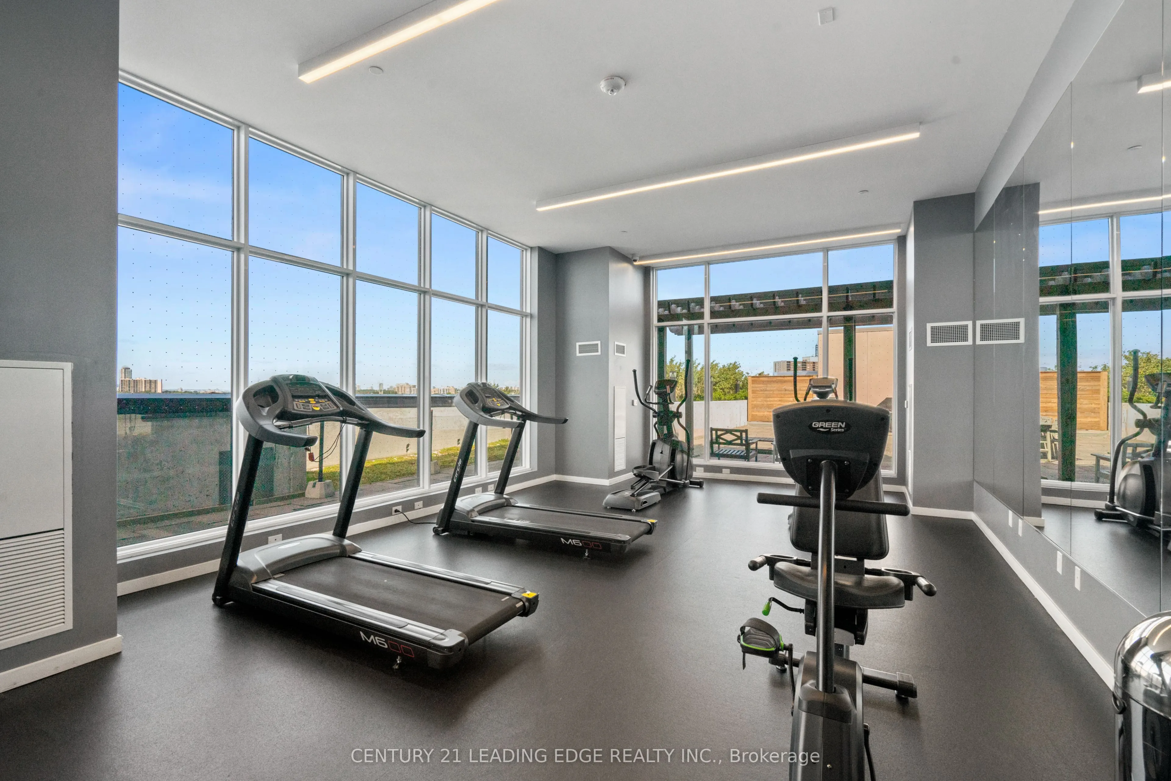 1401 O'Connor Drive, #207
