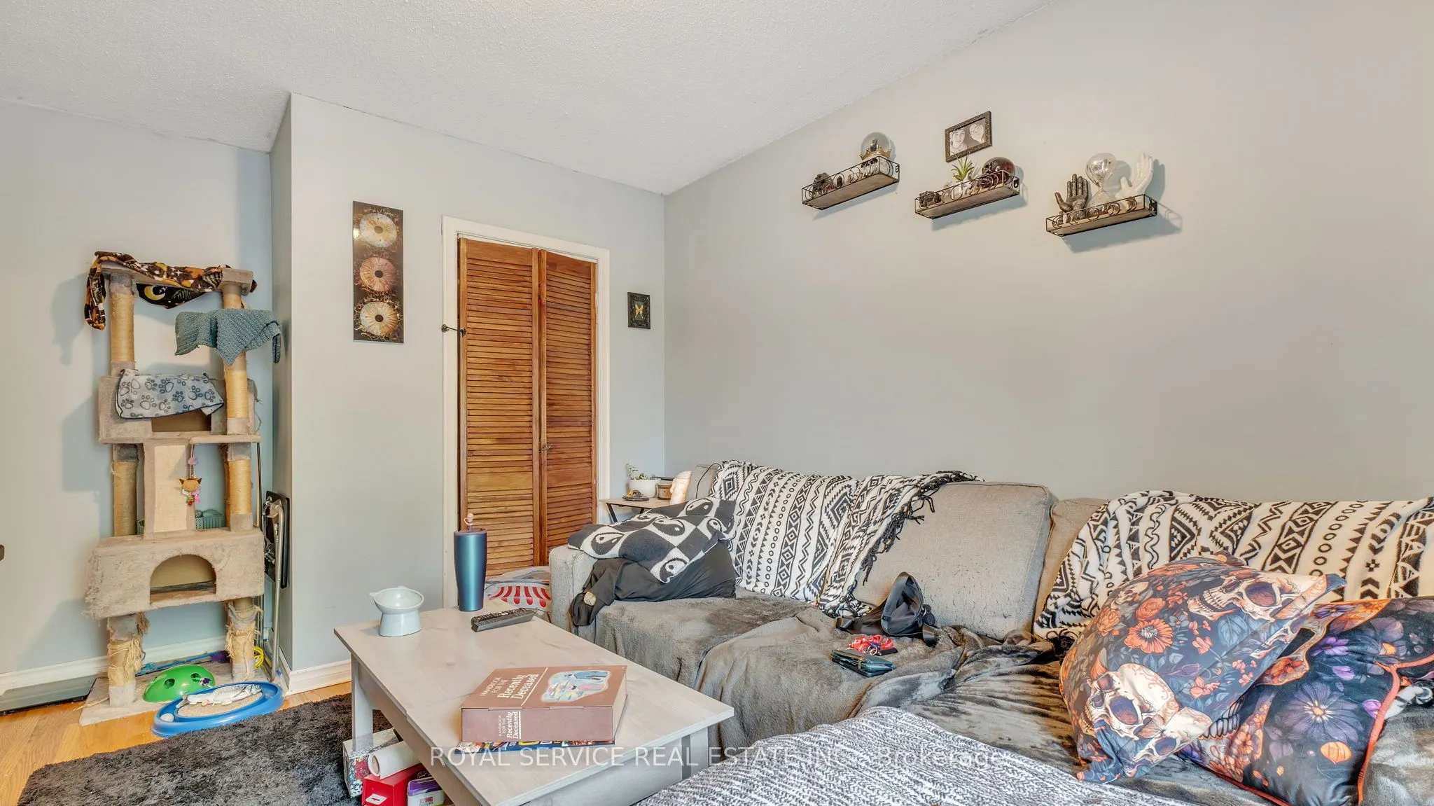 86 Park Road S
