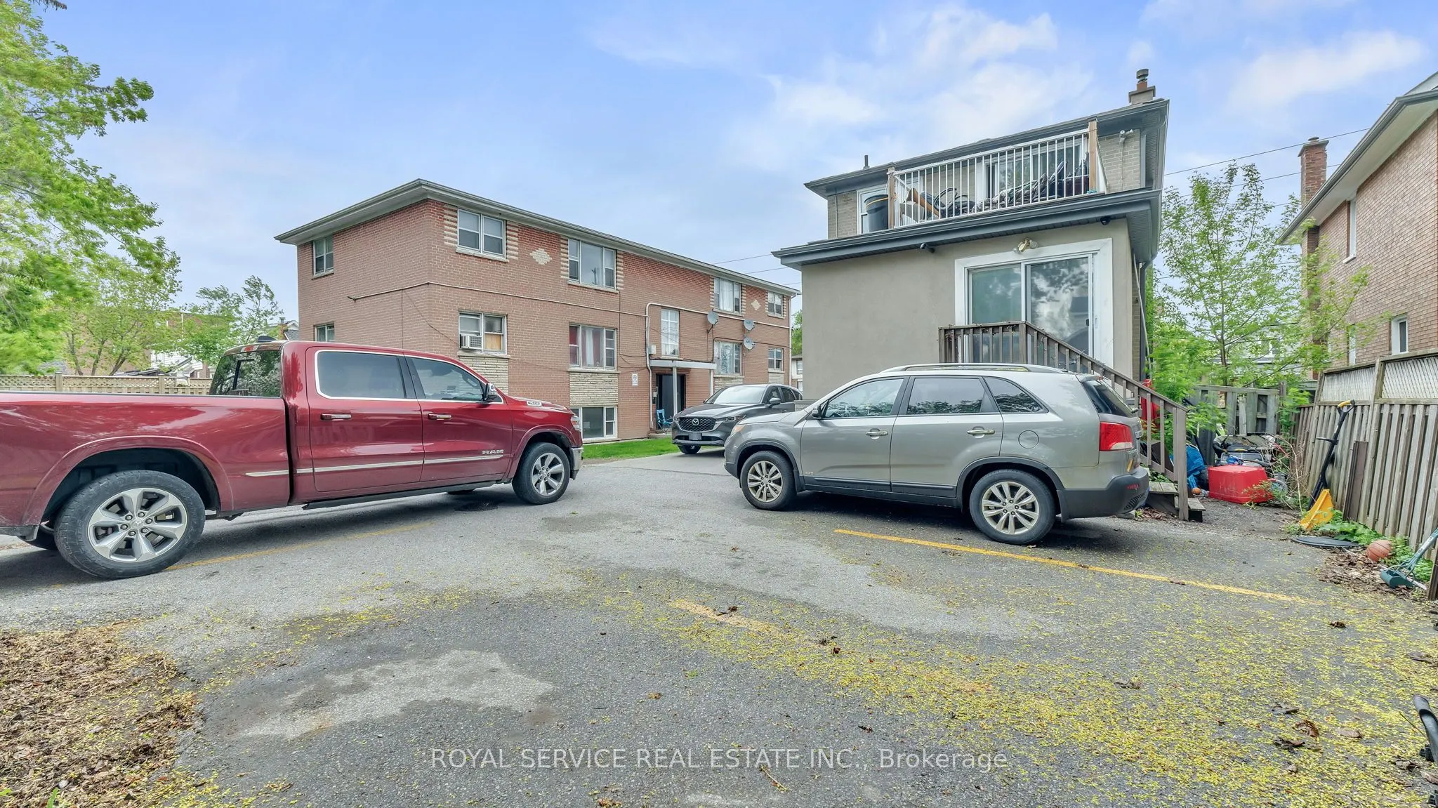 86 Park Road S