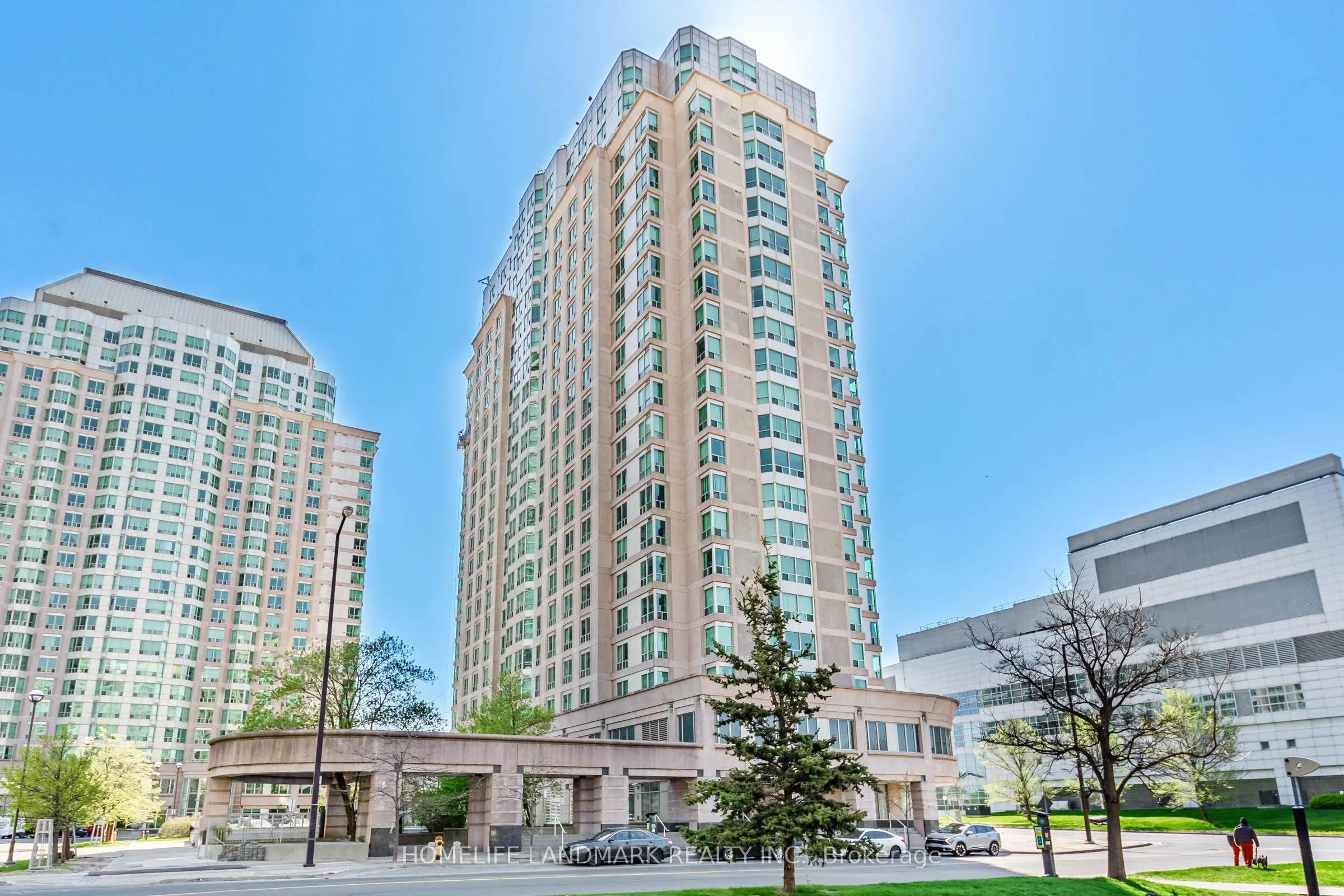 1 Lee Centre Drive, #1601