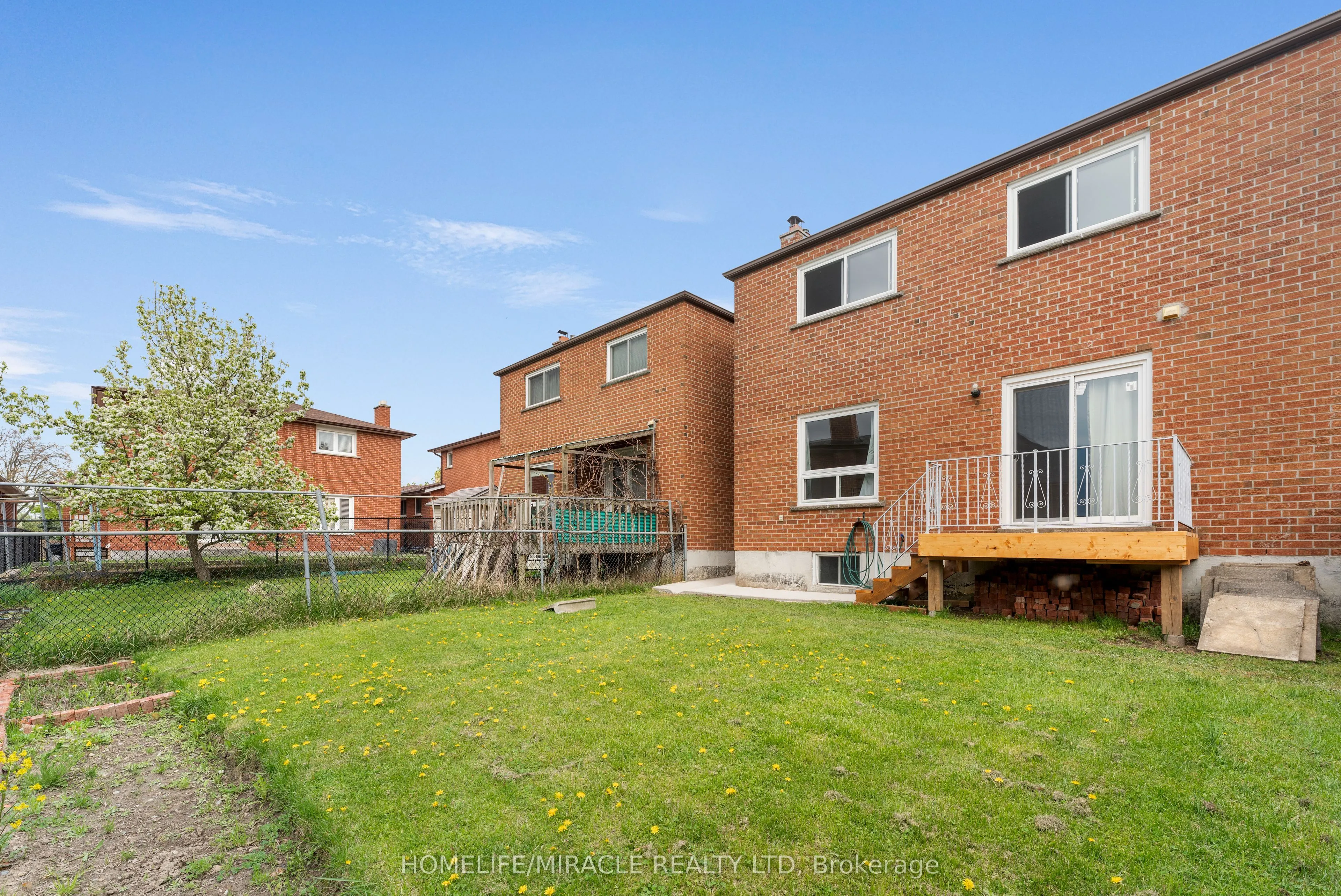 4 Greendowns Drive