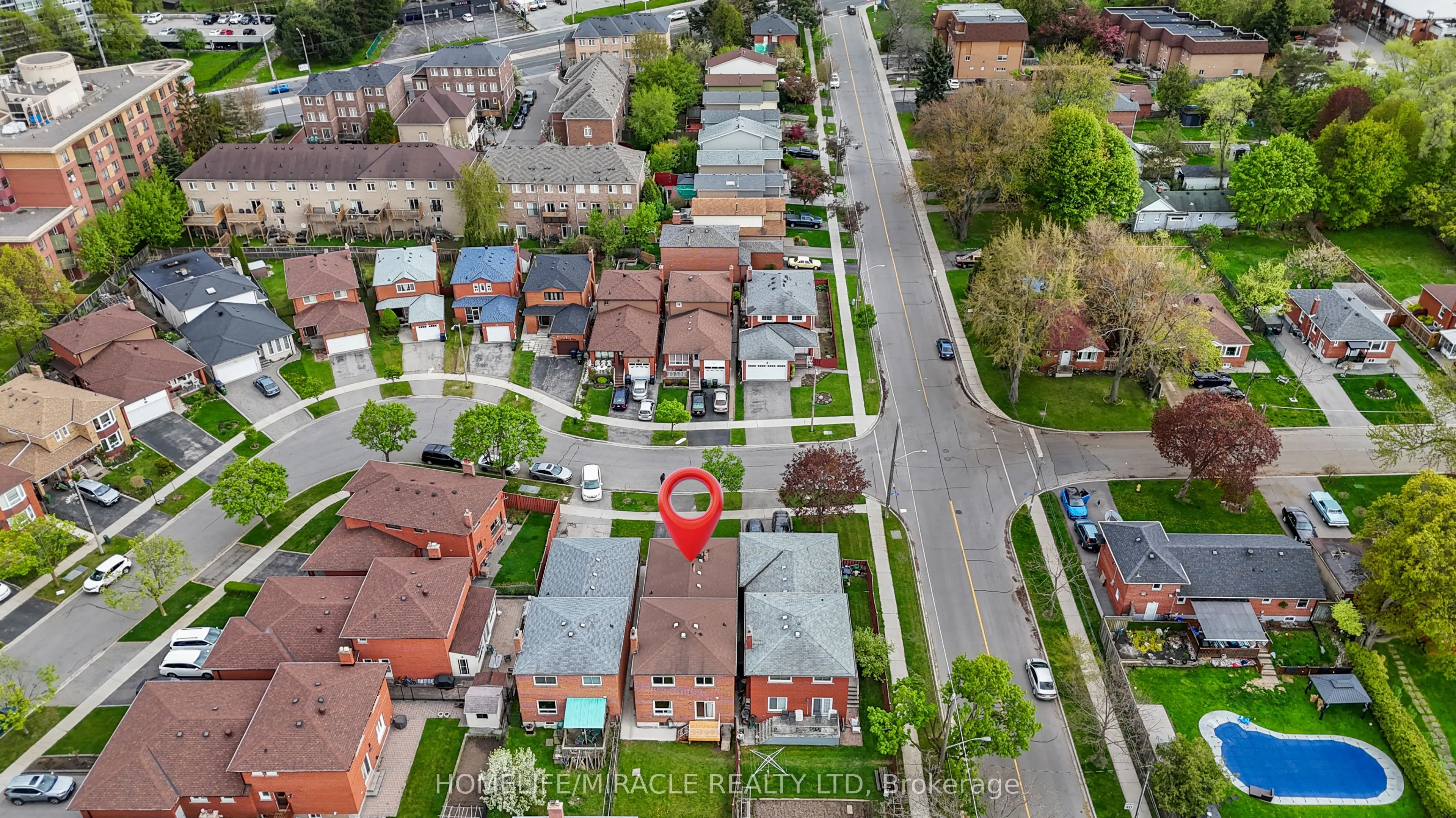 4 Greendowns Drive