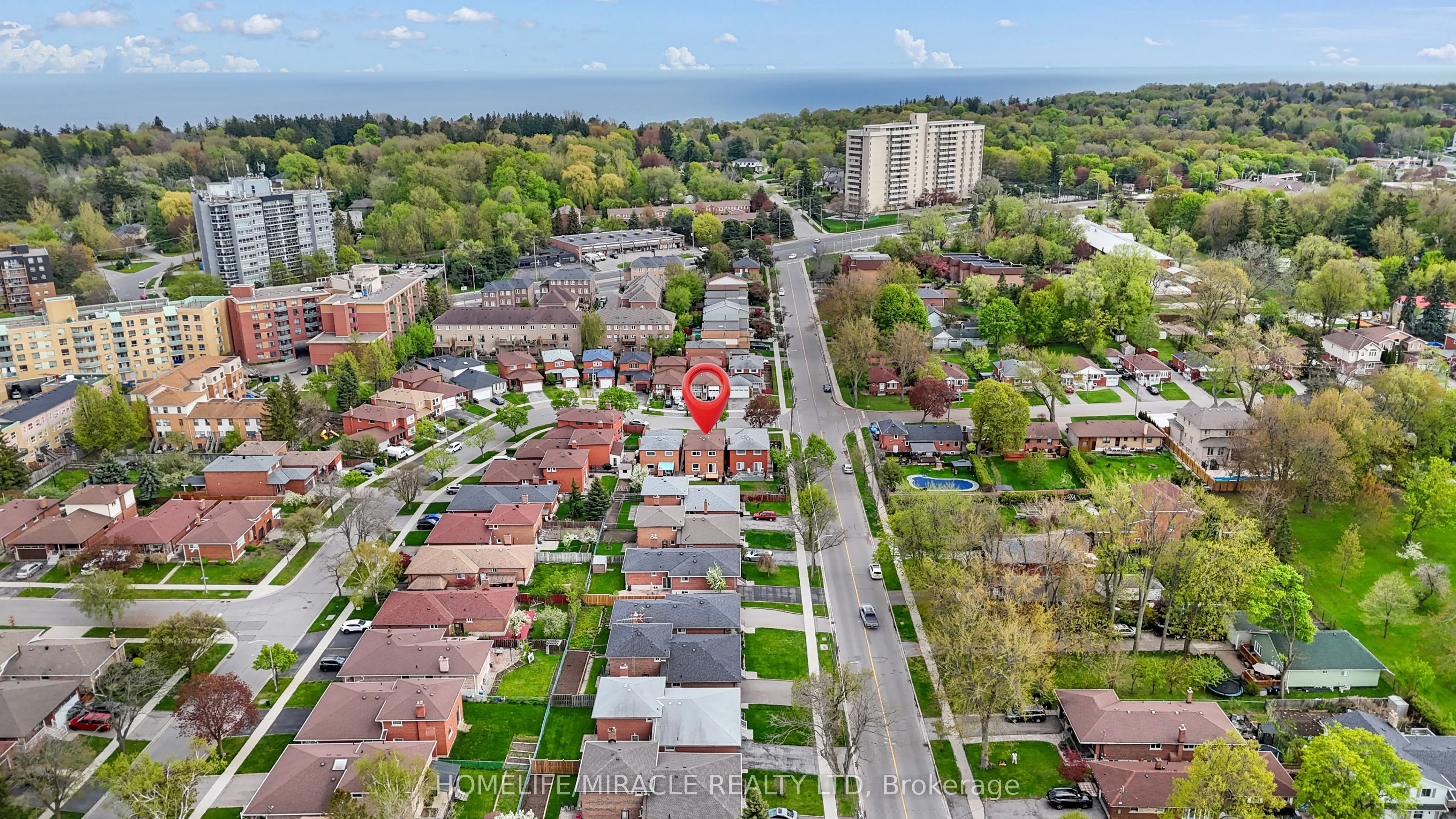 4 Greendowns Drive