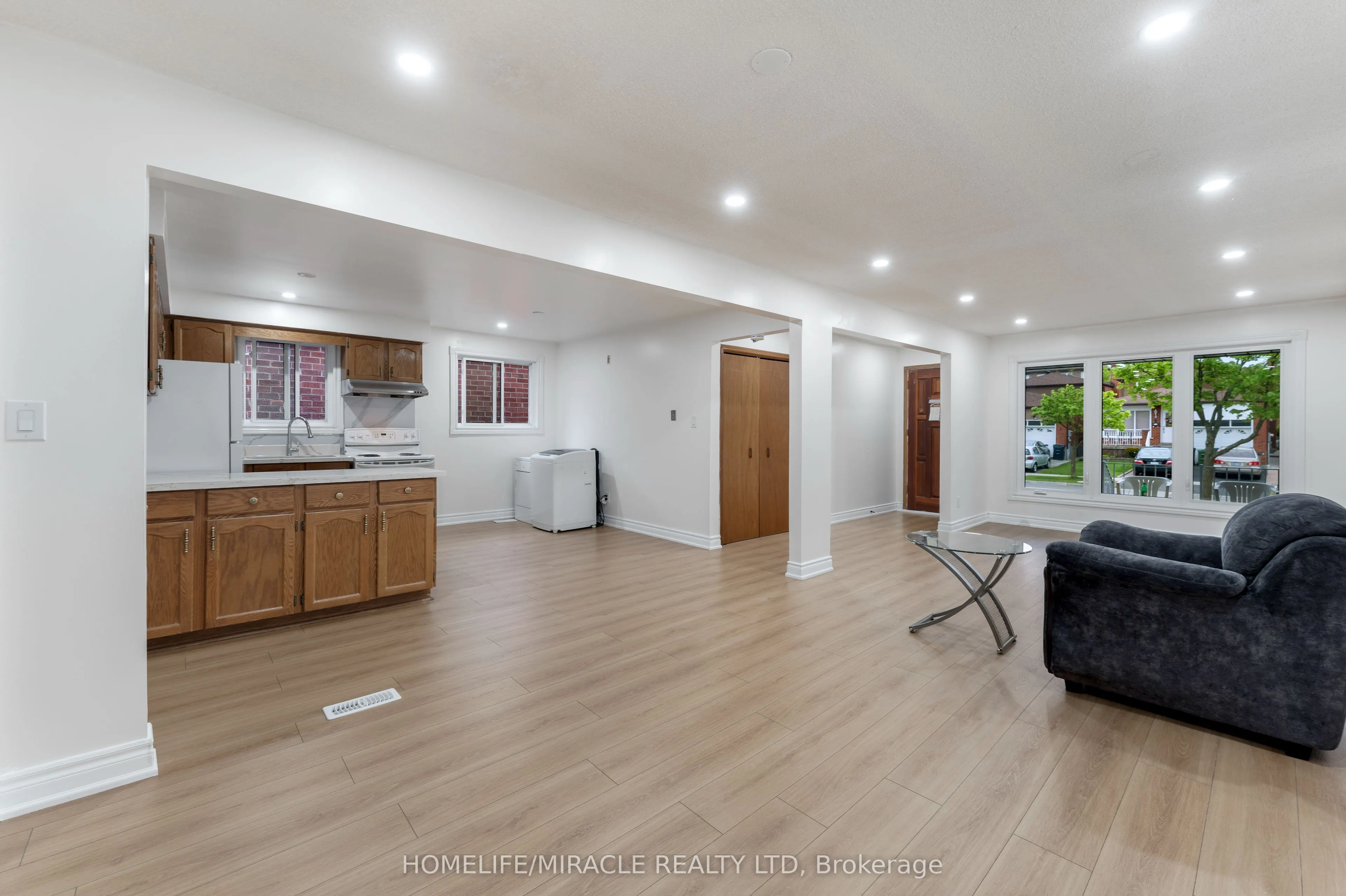 4 Greendowns Drive