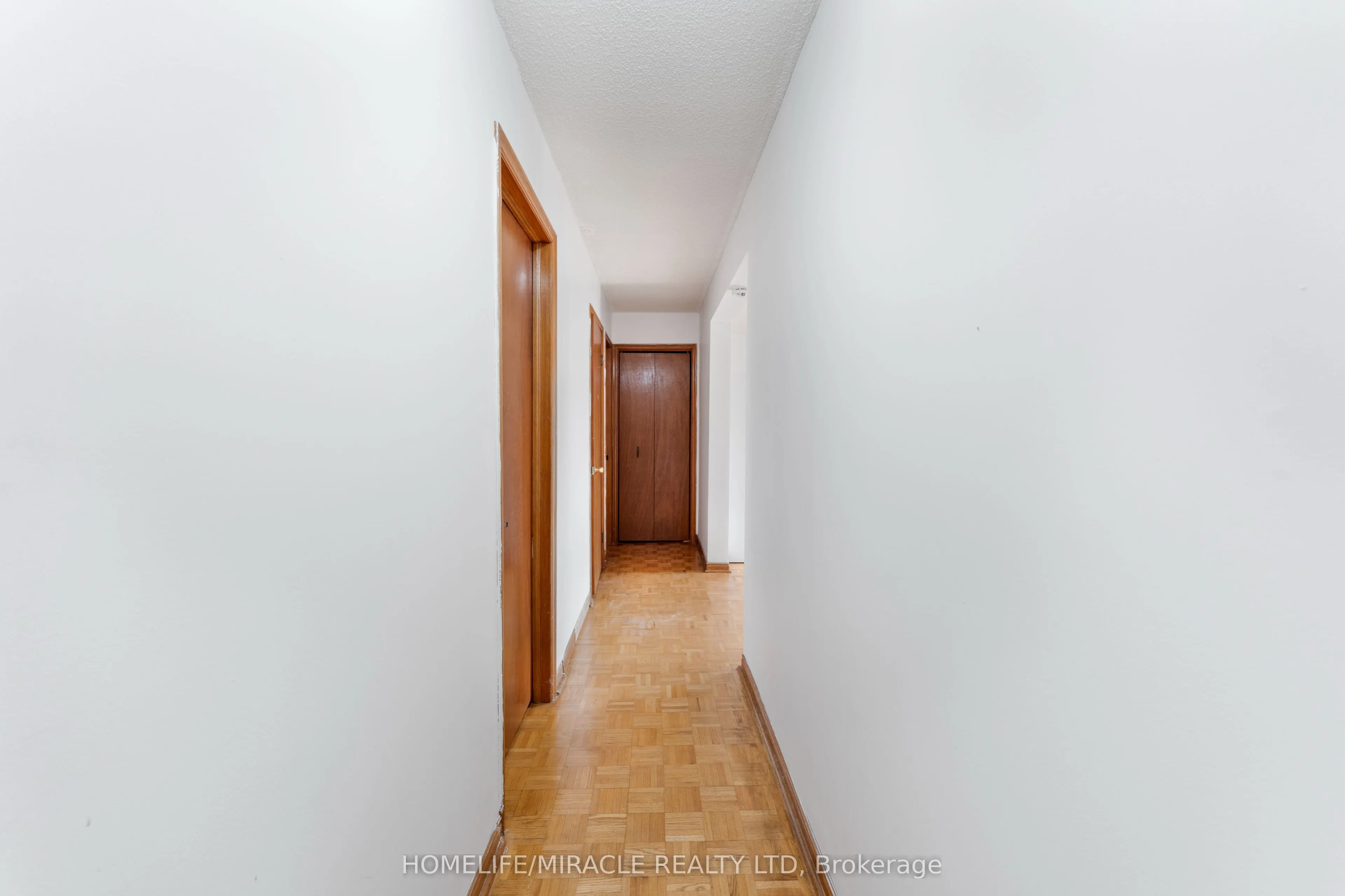 4 Greendowns Drive