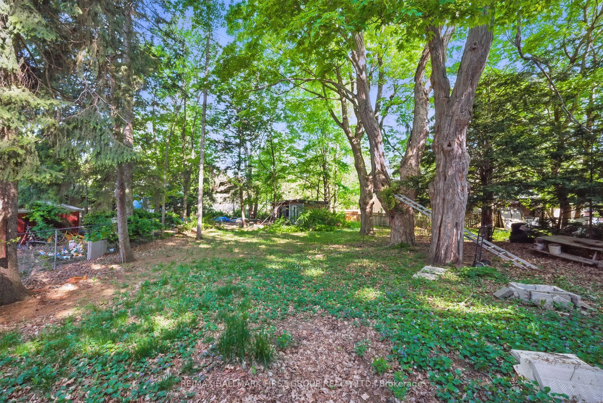 6158 Kingston Road