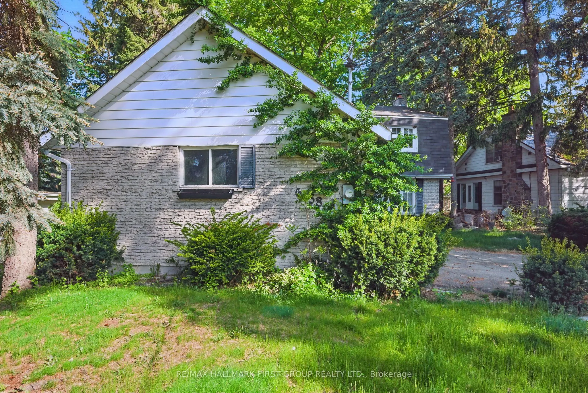 6158 Kingston Road