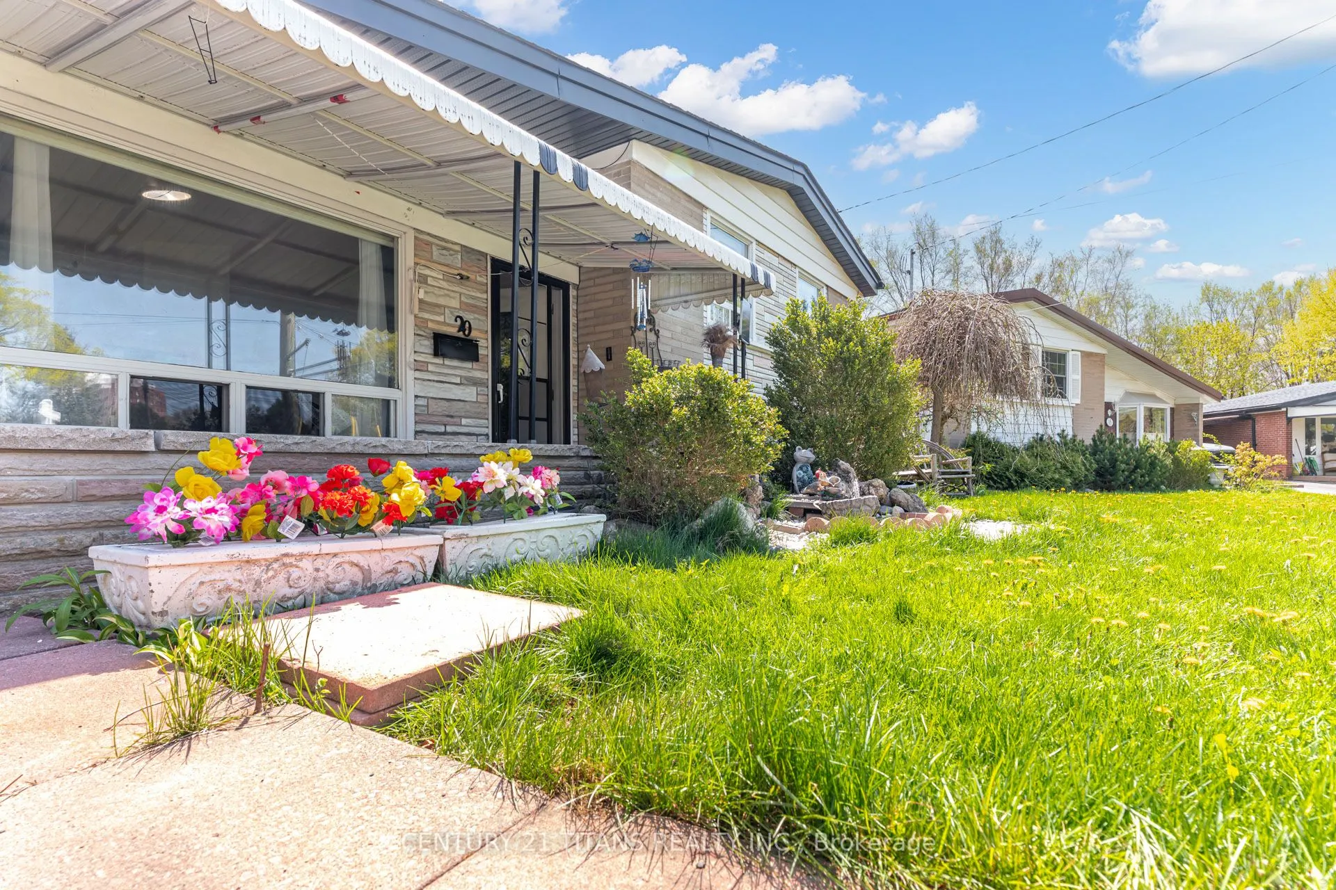 20 Benadair Court