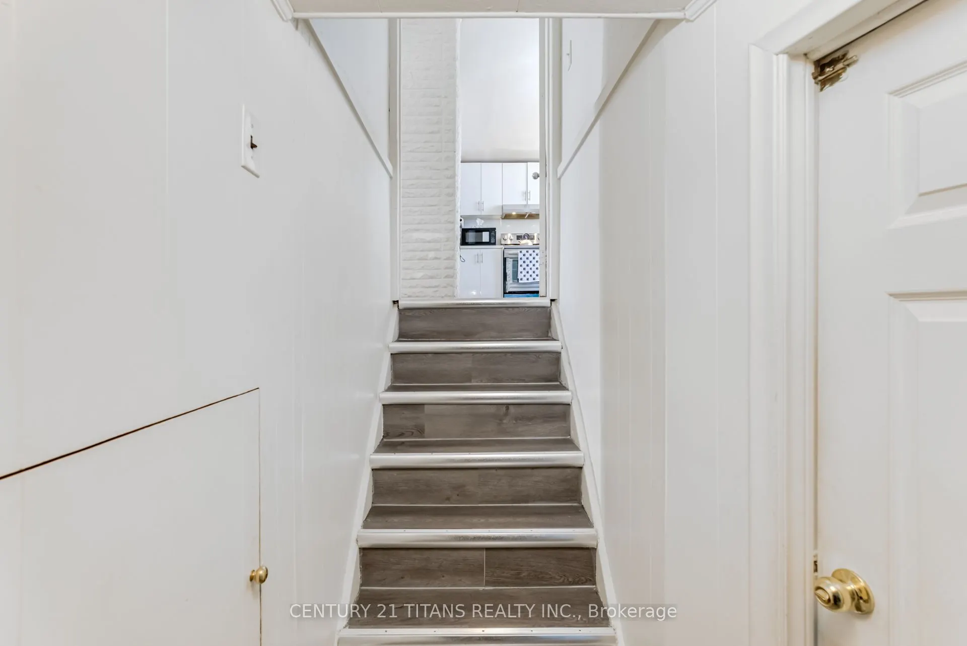 20 Benadair Court
