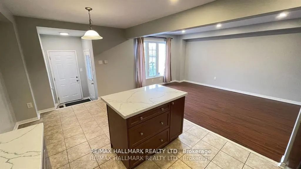 6 Dollery Gate