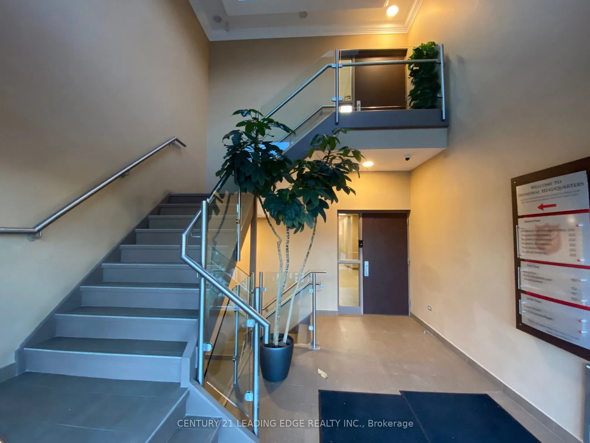 1645 Warden Avenue, #201