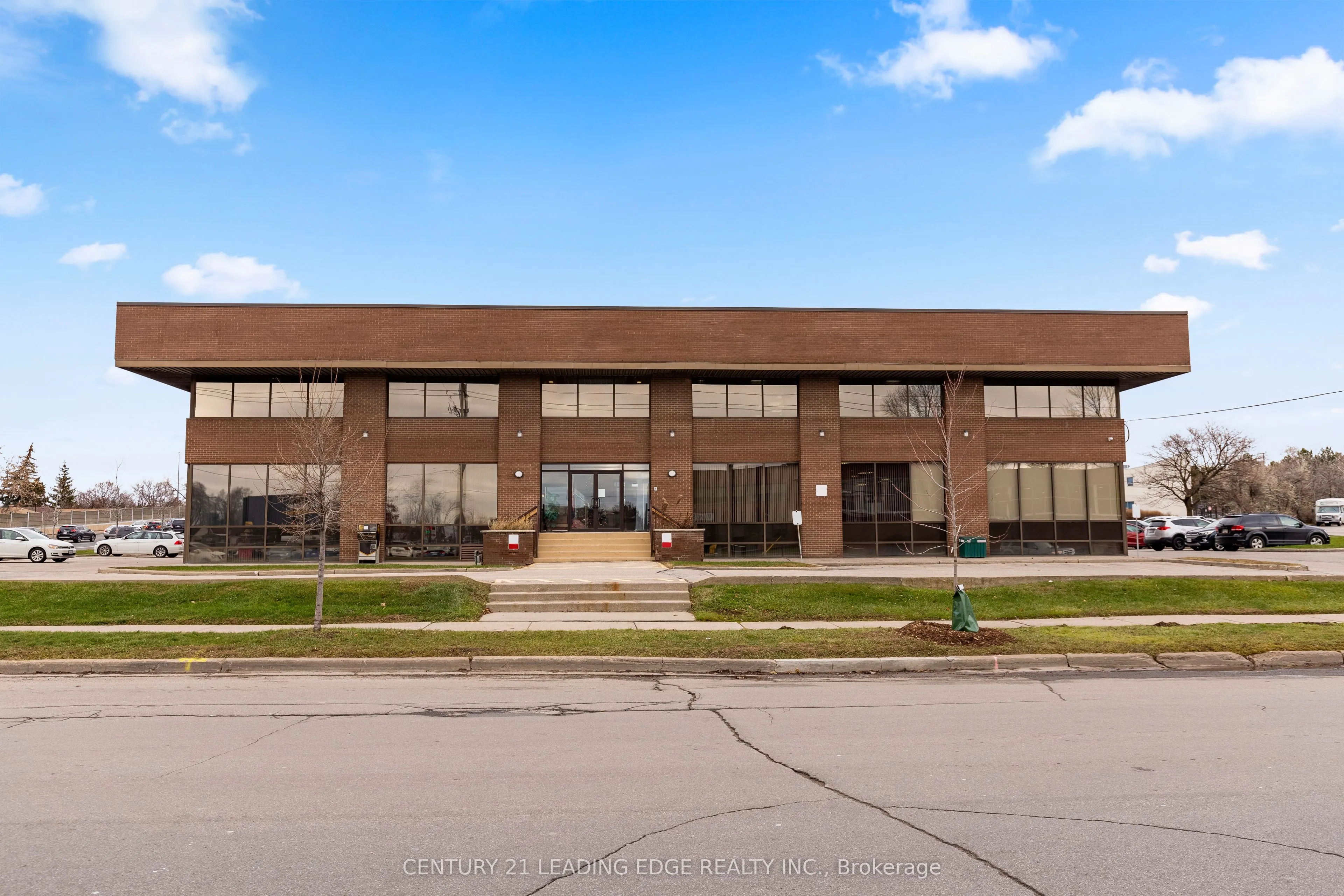 1645 Warden Avenue, #201