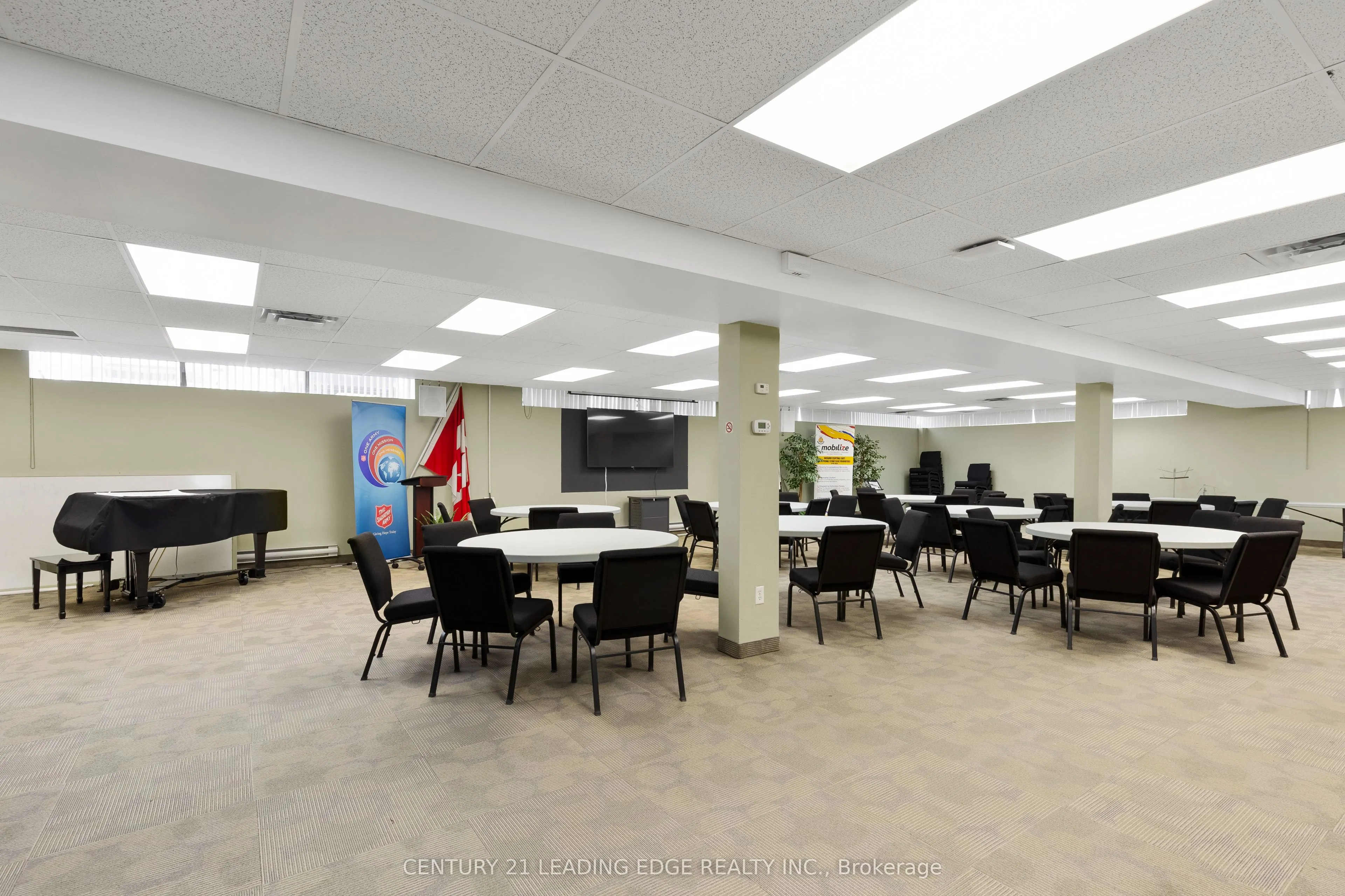 1645 Warden Avenue, #201
