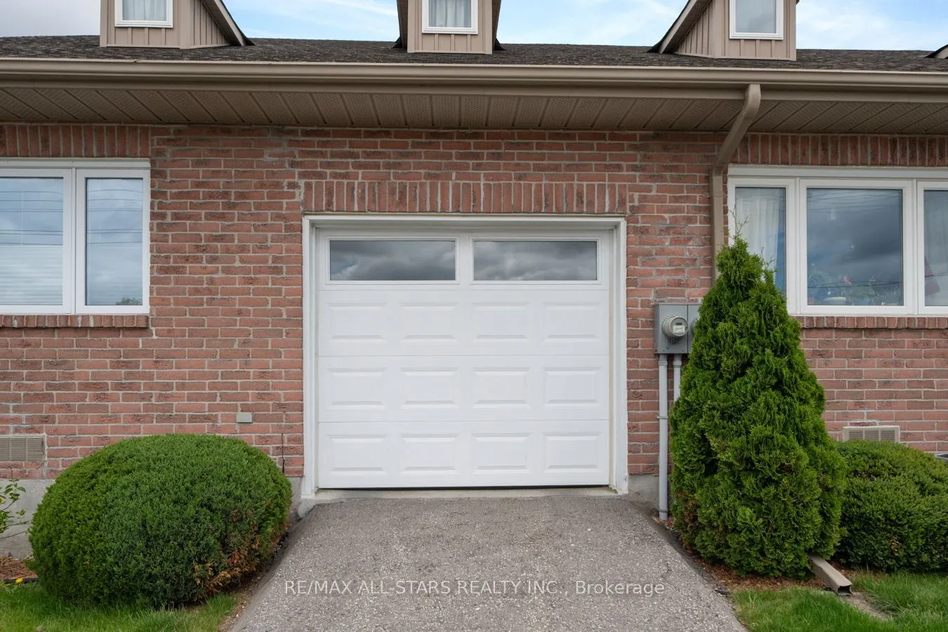 234 Water Street, #11