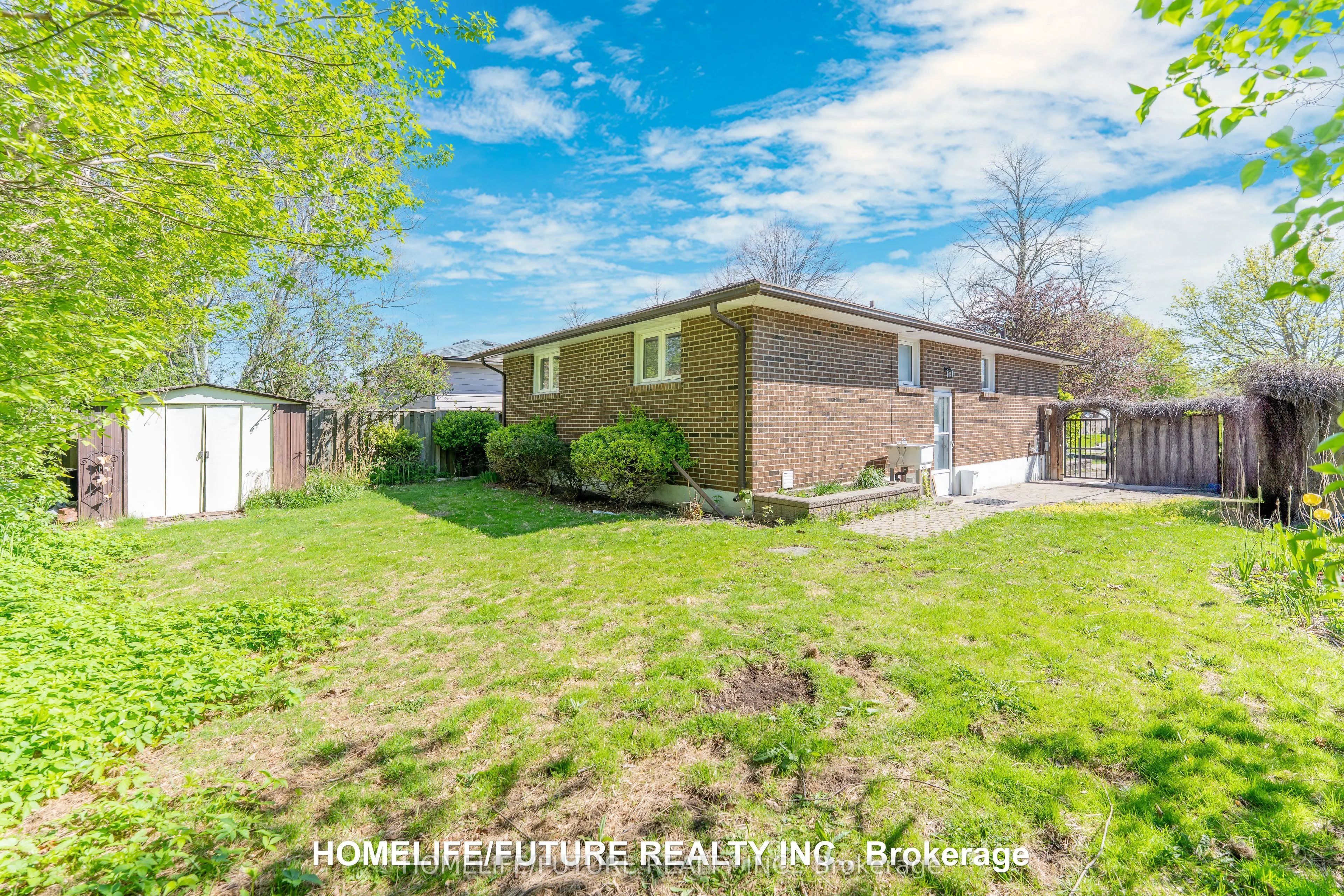 159 Claymore Crescent