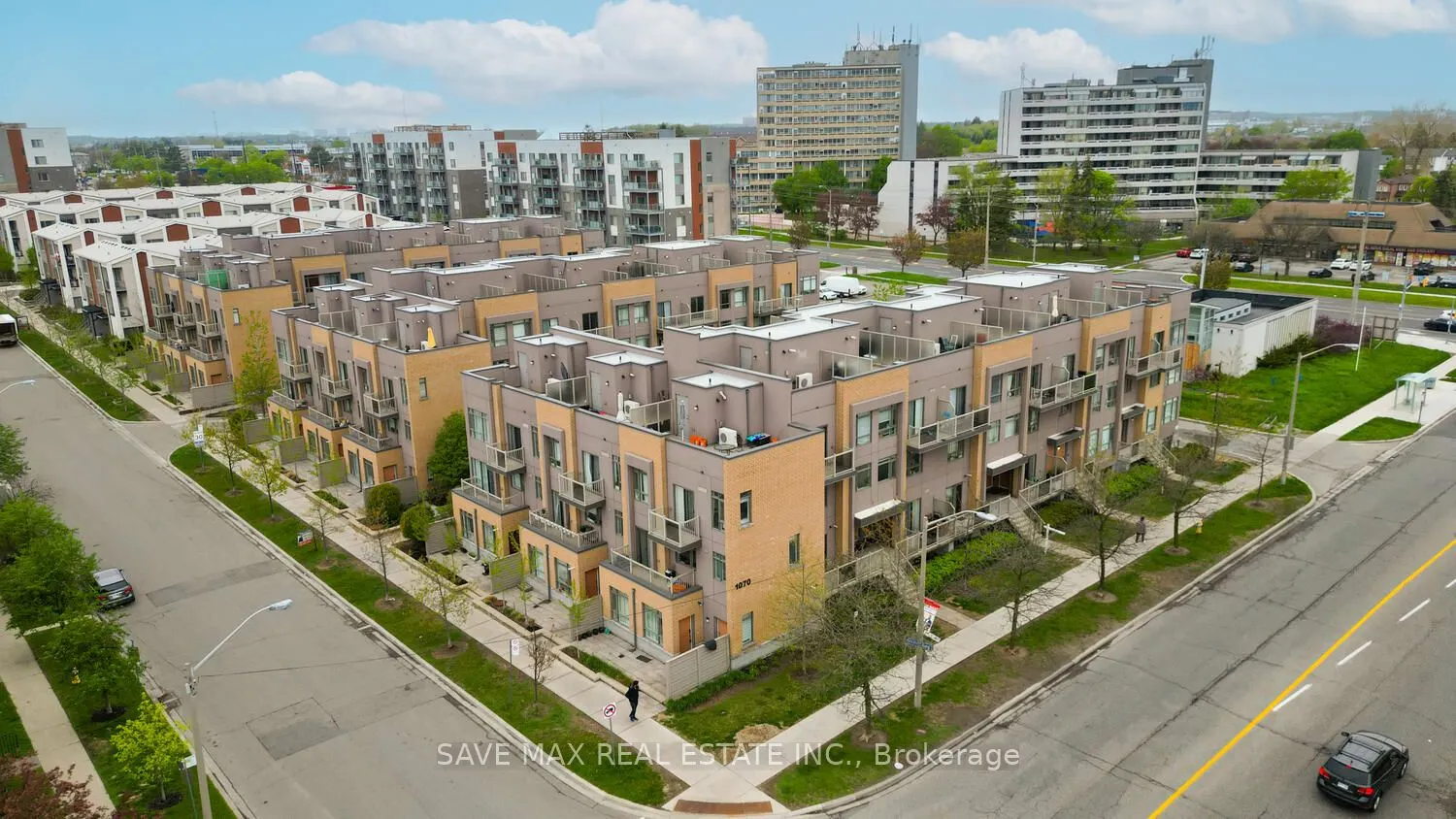 1070 Progress Avenue, #306