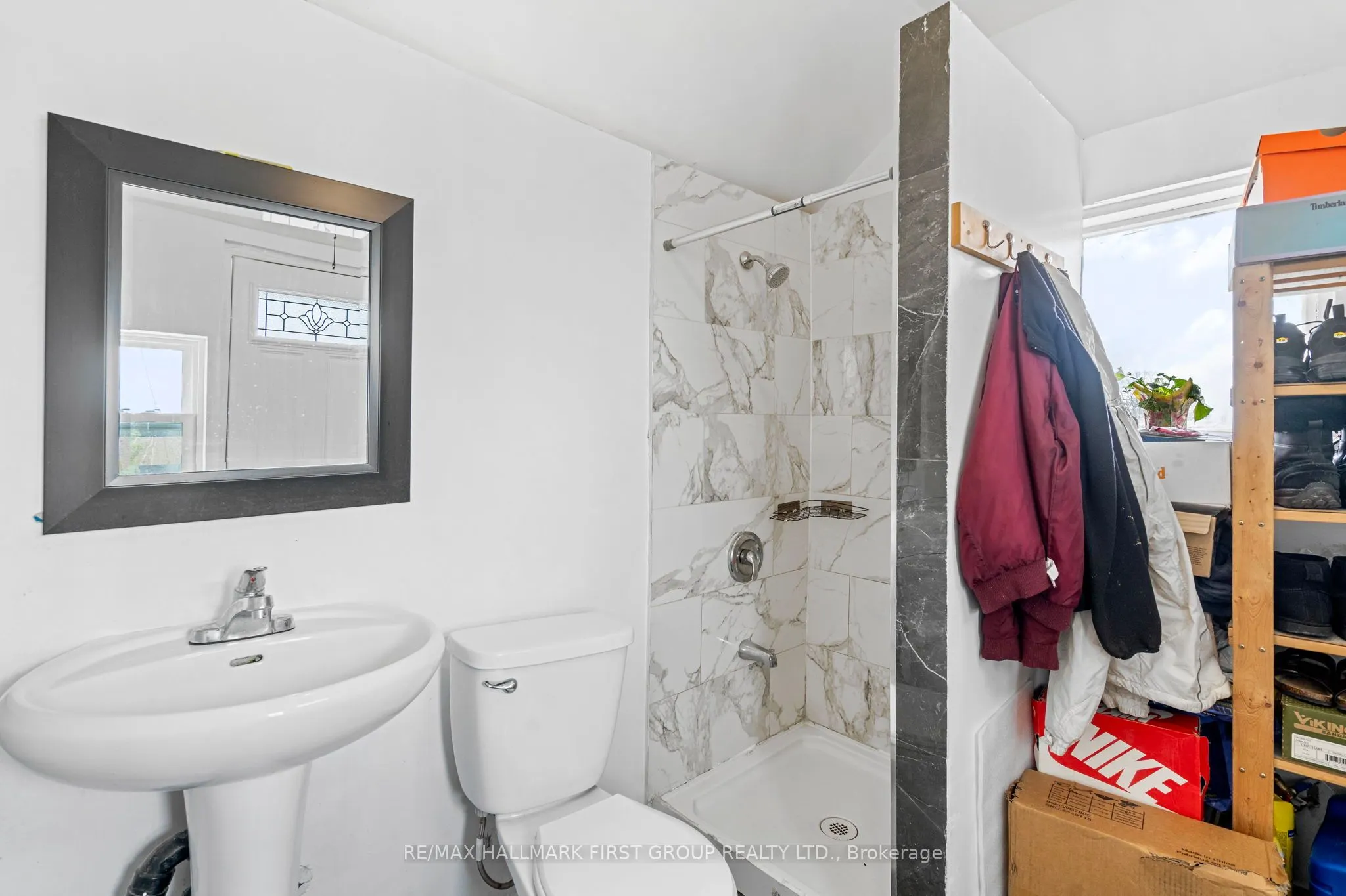 10239 Cochrane Road