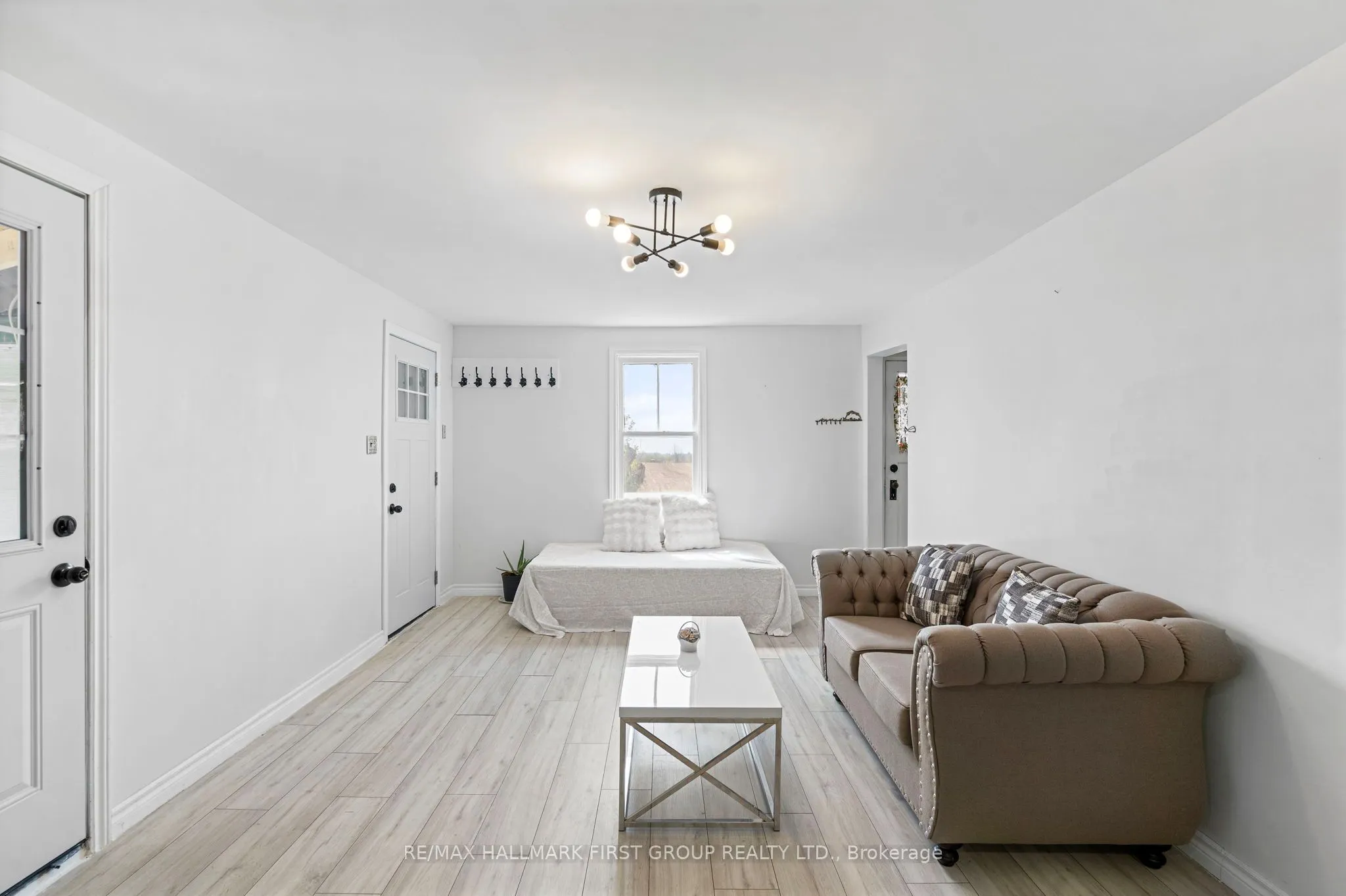 10239 Cochrane Road