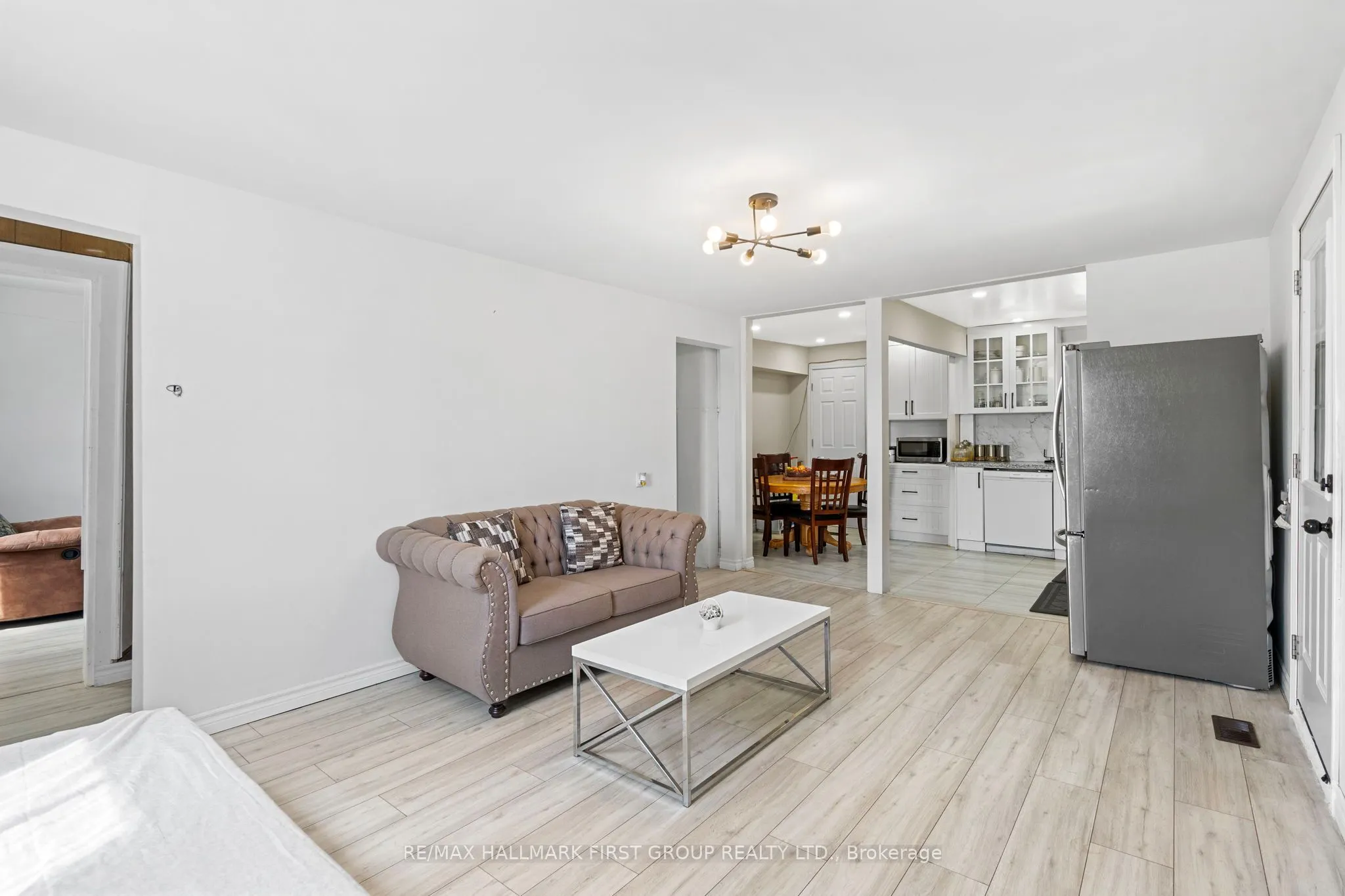 10239 Cochrane Road