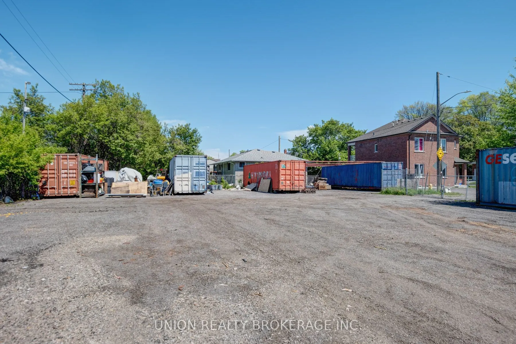 723 Albert Street