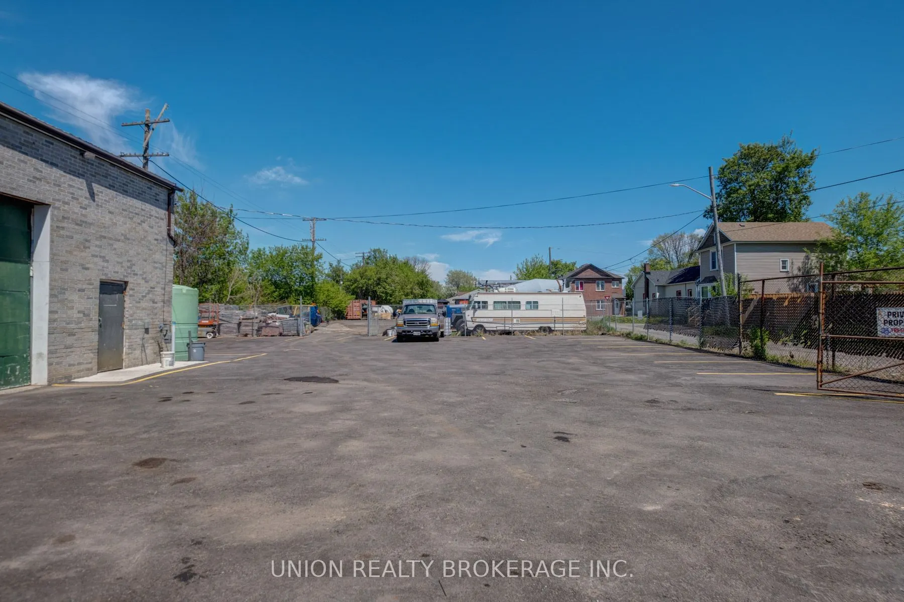 723 Albert Street