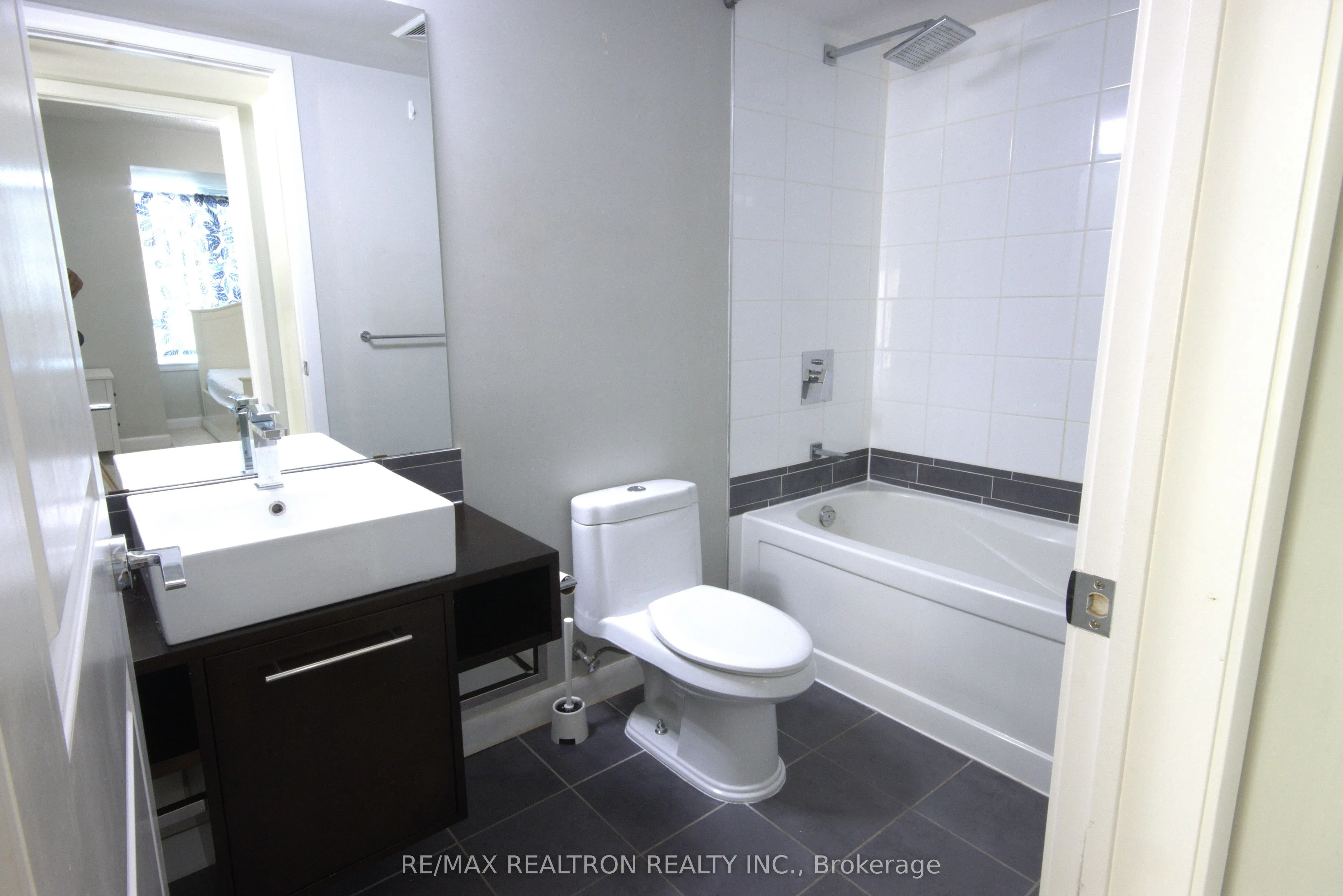 190 Borough Drive, #3308