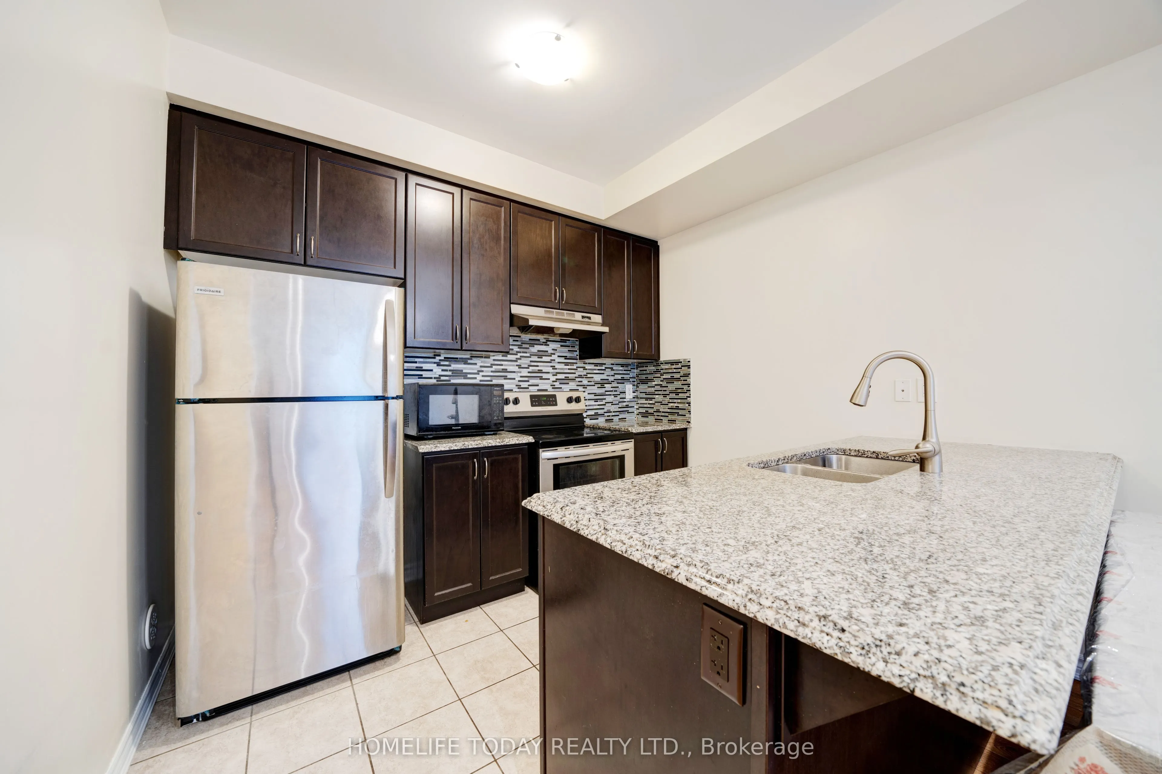 45 Heron Park Place, #14