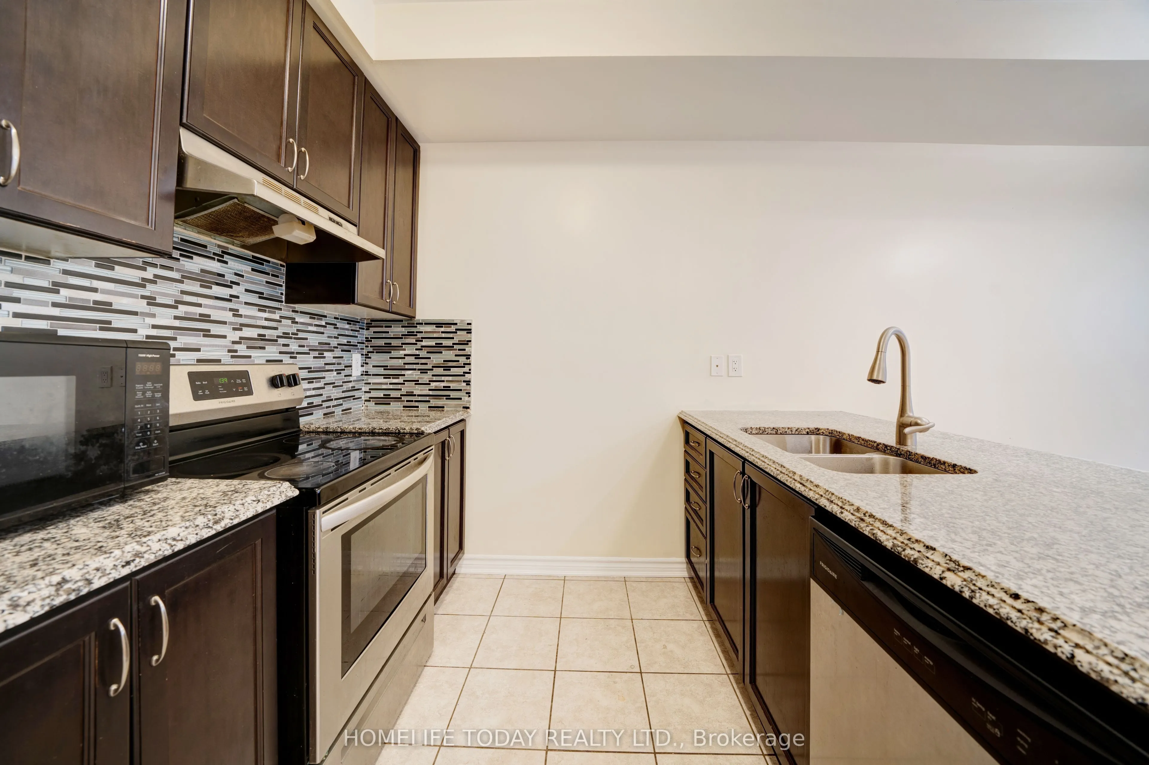 45 Heron Park Place, #14