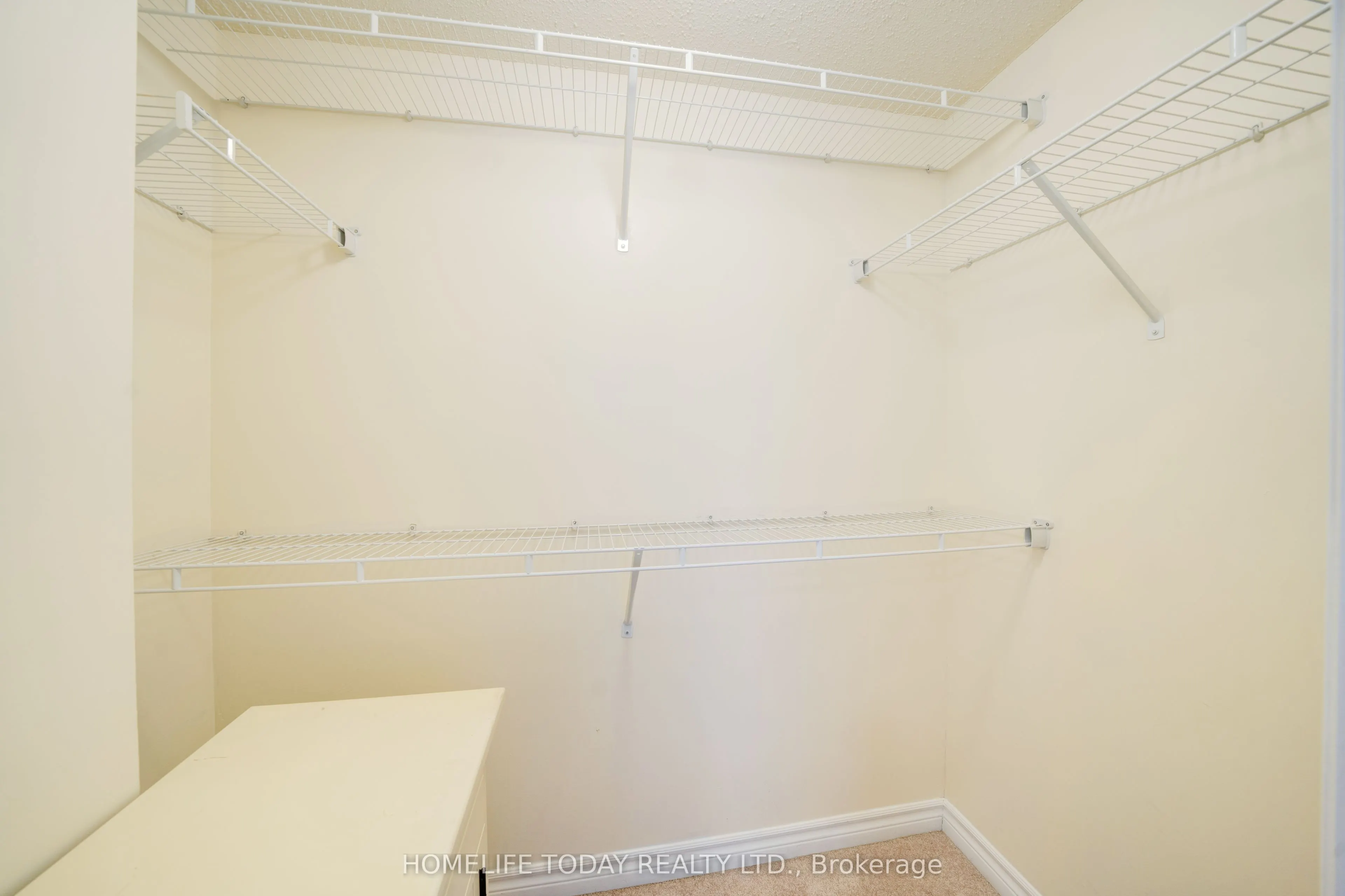 45 Heron Park Place, #14