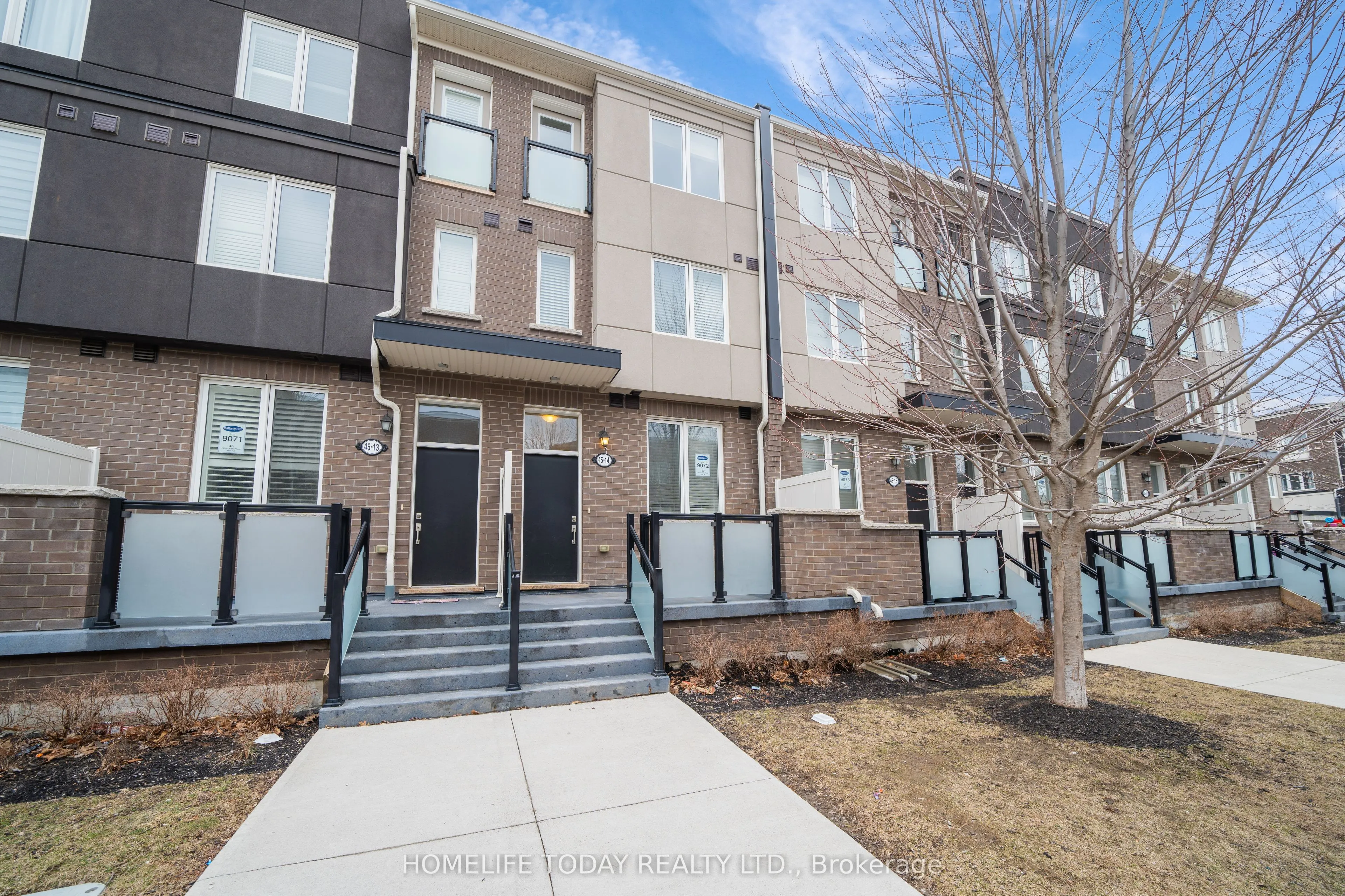 45 Heron Park Place, #14