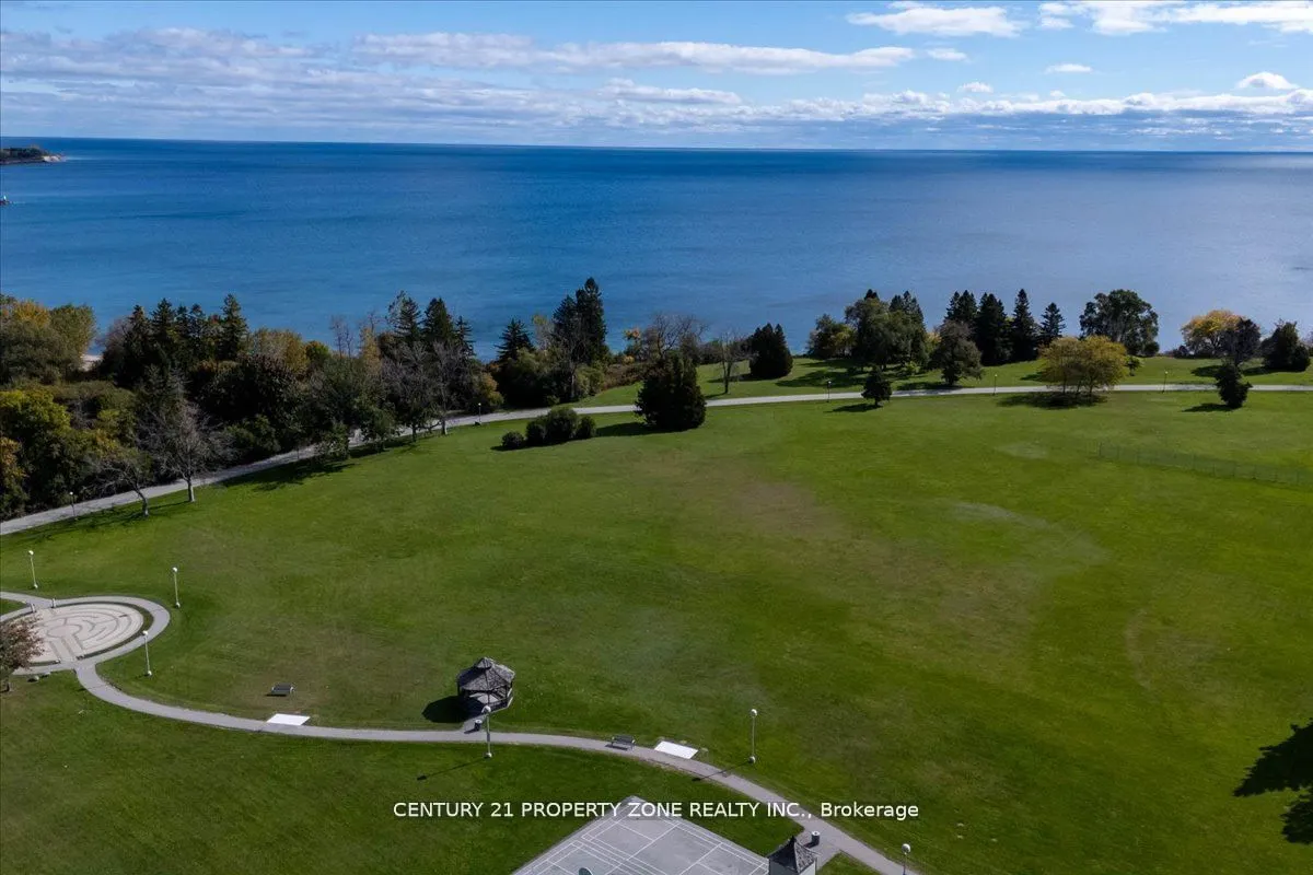 650 Gordon Street, #303