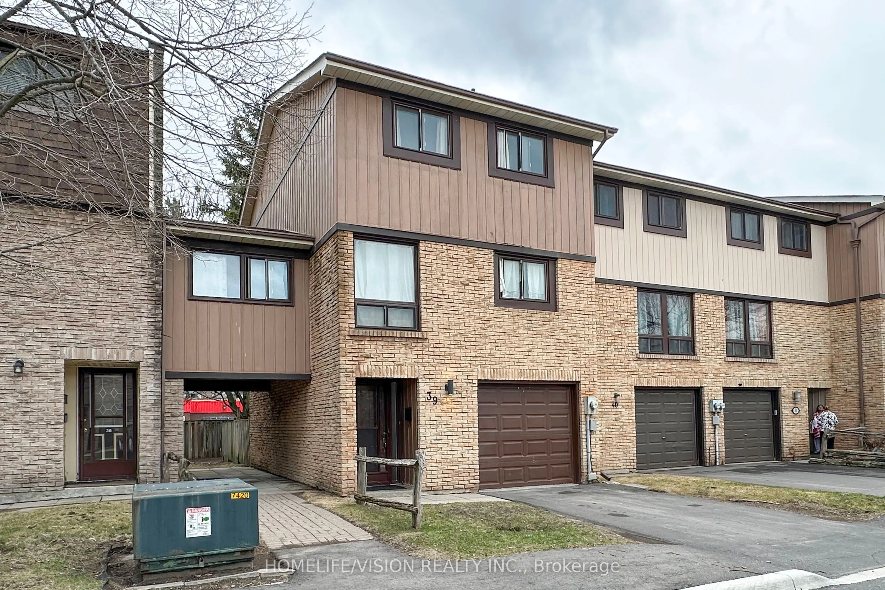 221 Ormond Drive, #39