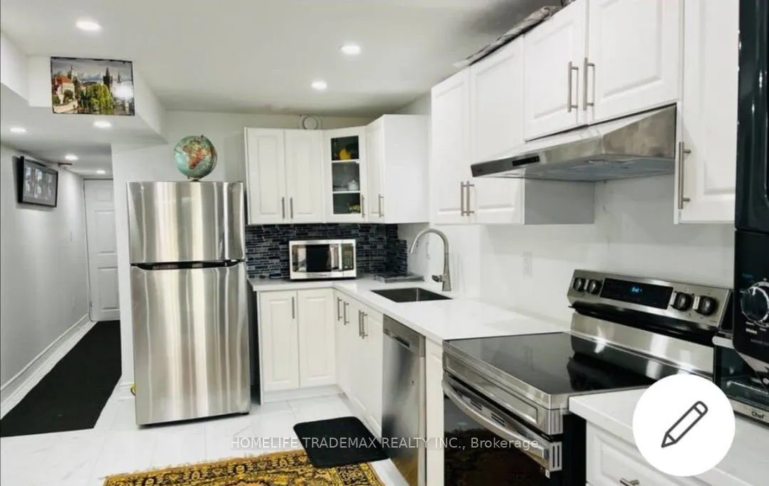 44 Lloydminster Avenue, #BSMT