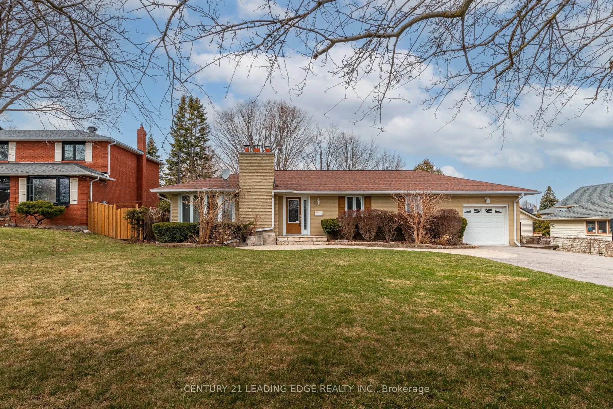 116 BROADVIEW Avenue