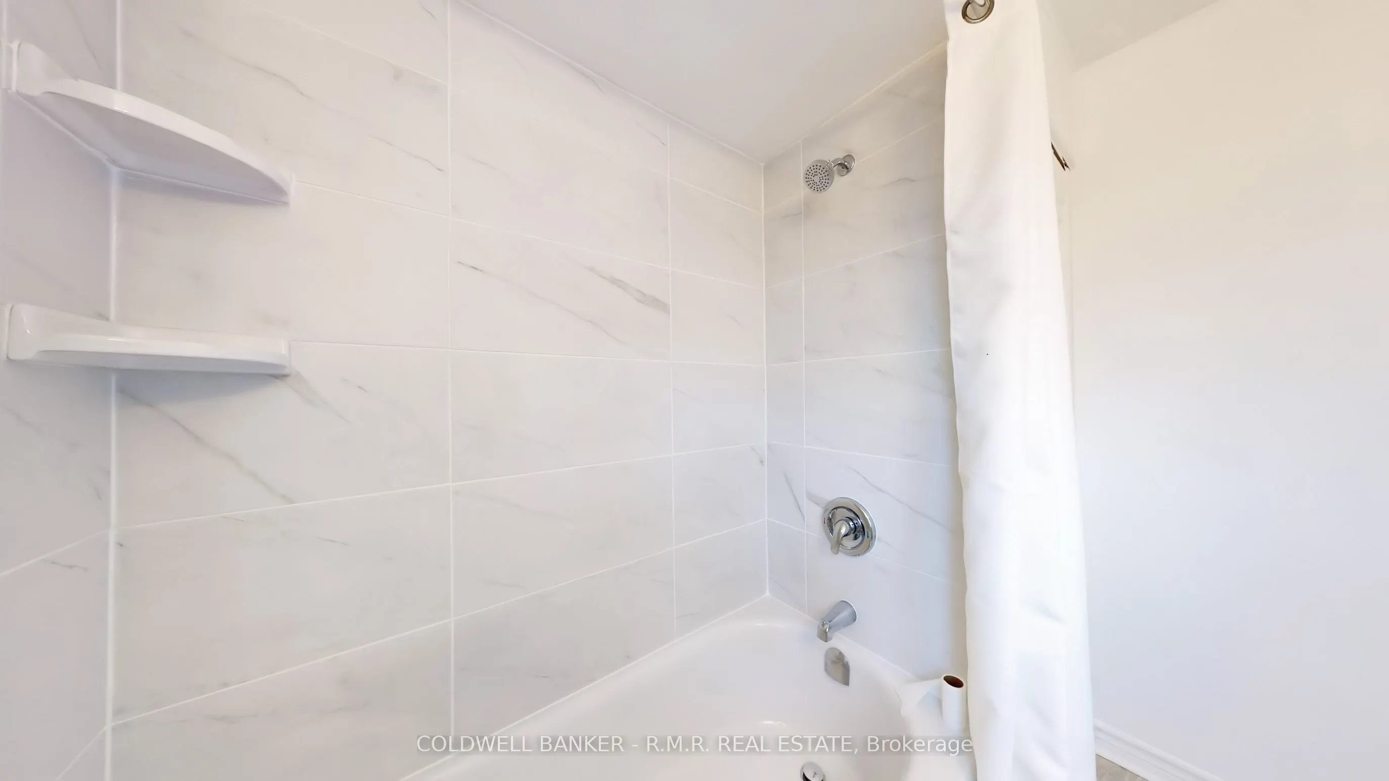 925 Bayly Street, #114