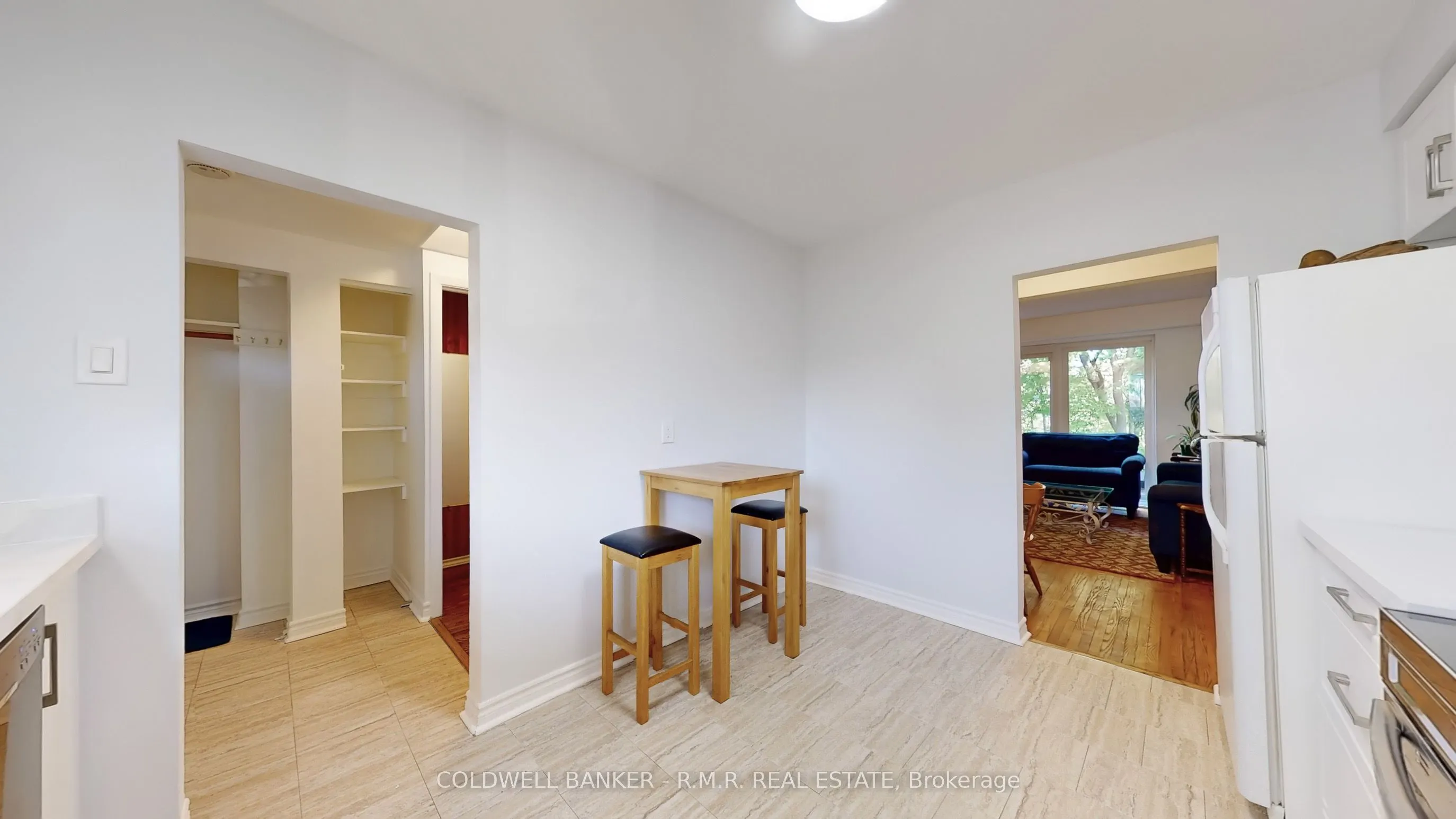 925 Bayly Street, #114