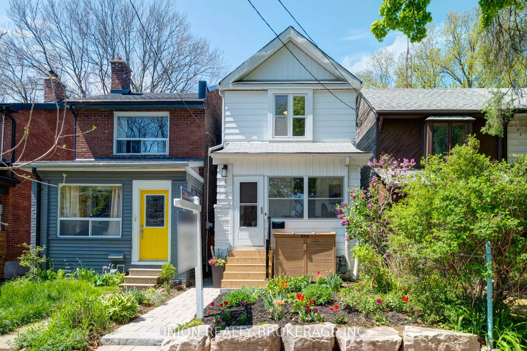 162 Rhodes Avenue