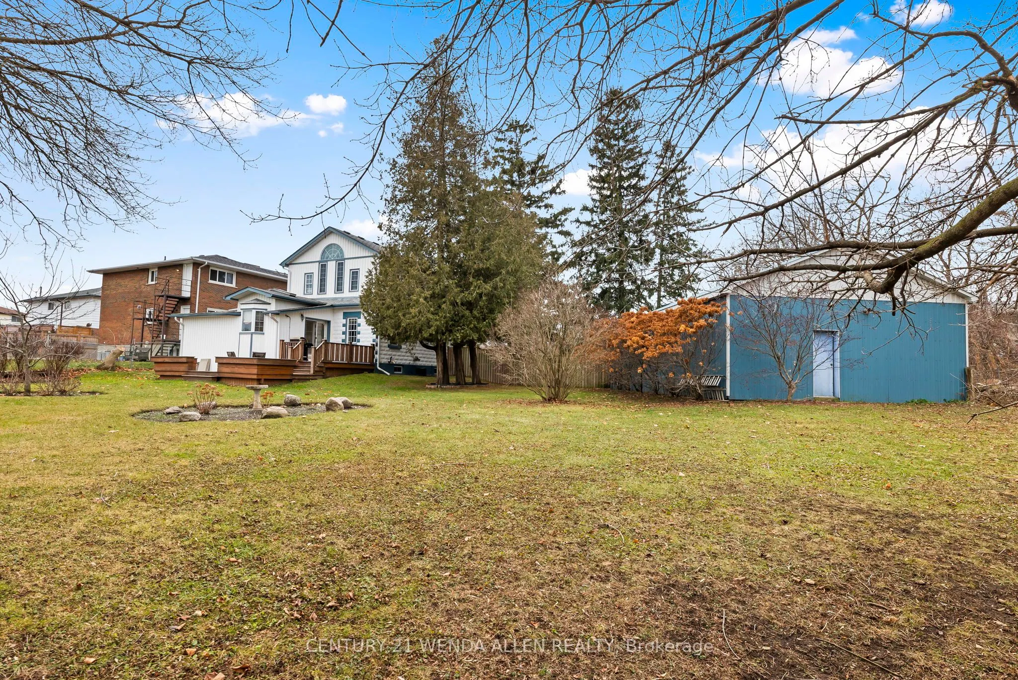 995 Cedar Street