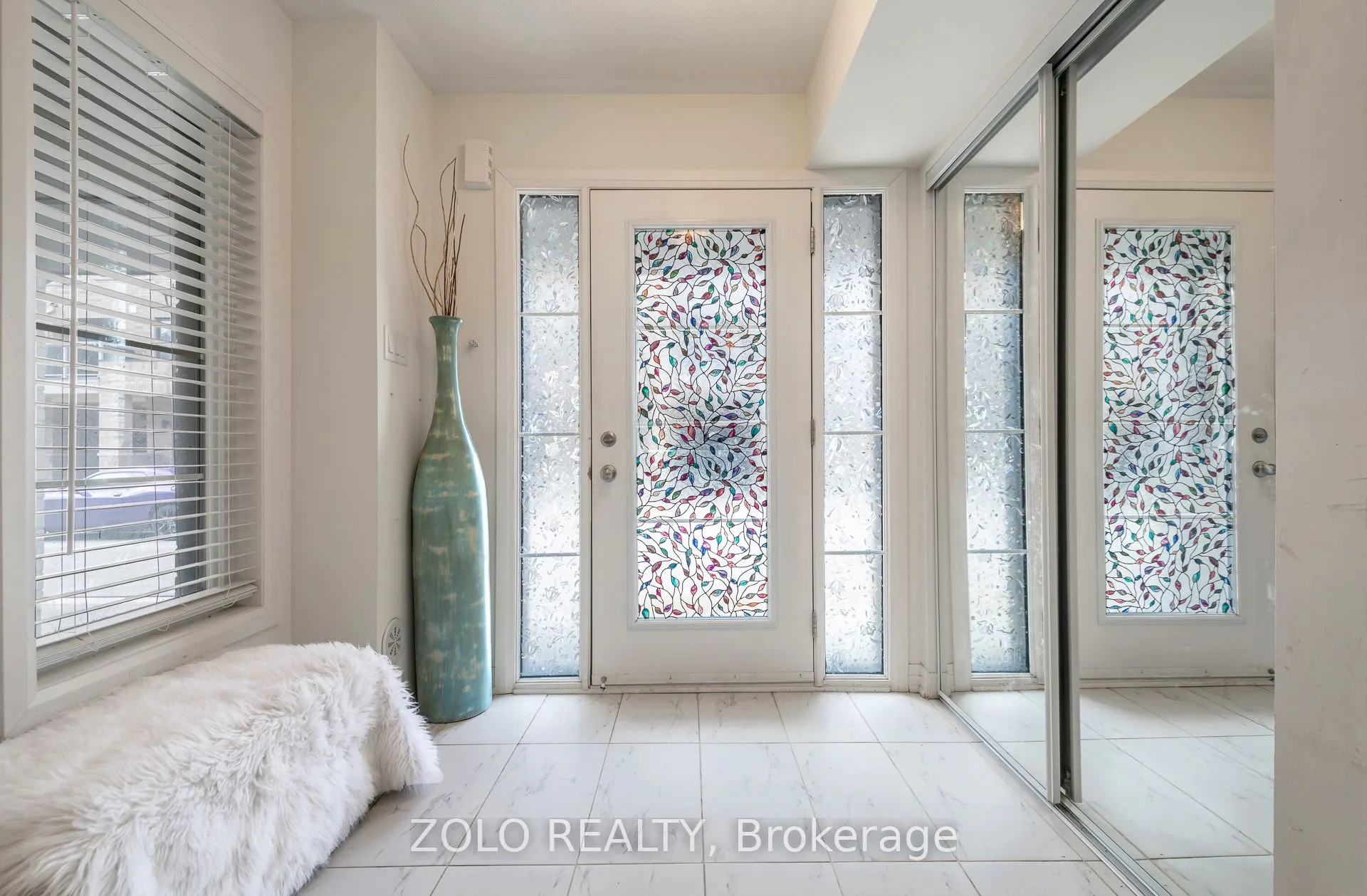 261 LORD ELGIN Lane