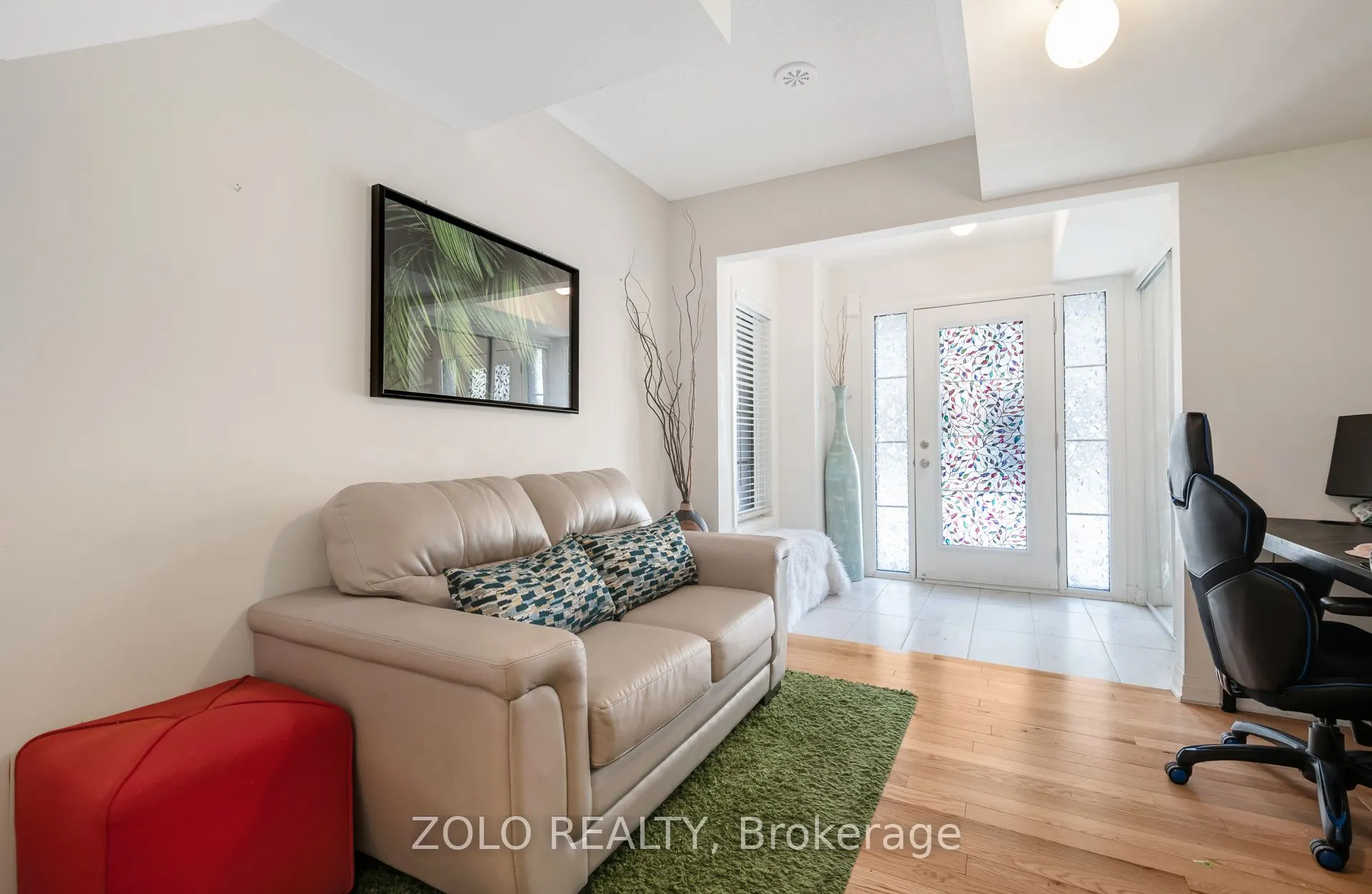 261 LORD ELGIN Lane