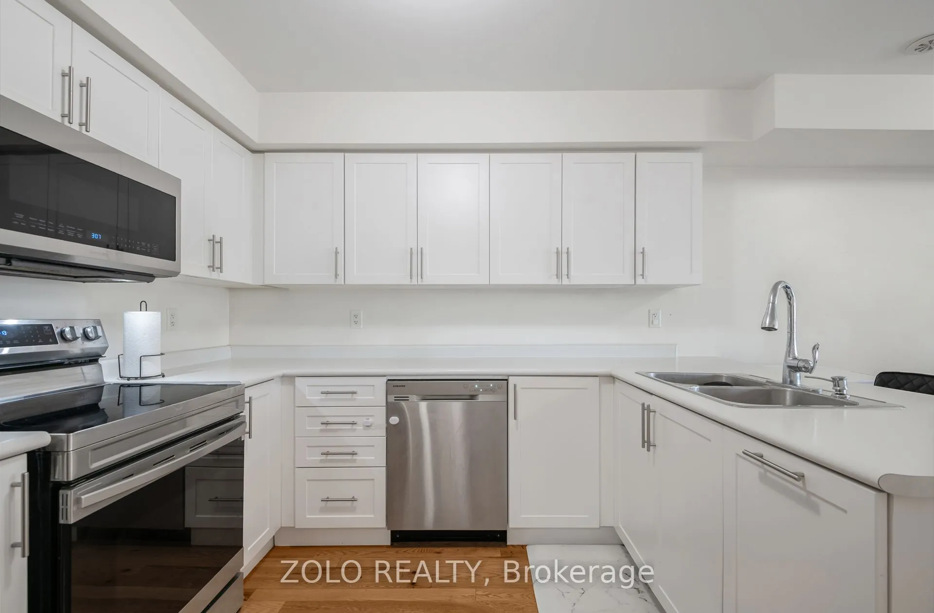 261 LORD ELGIN Lane
