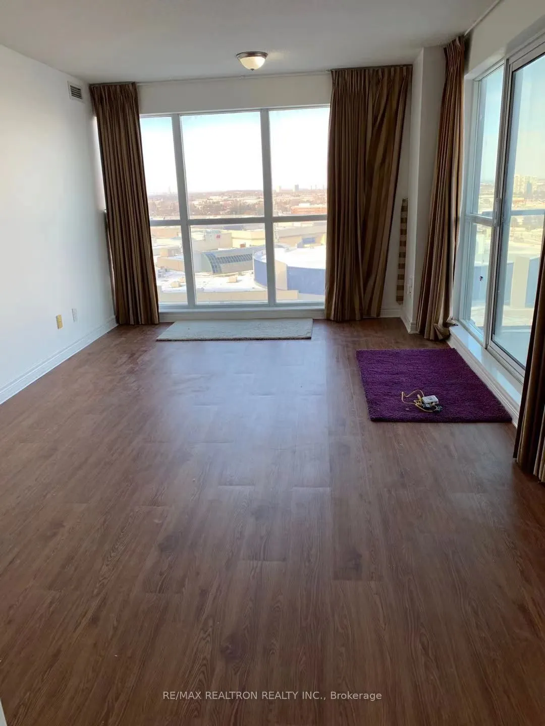 70 Town Centre Court, #1402