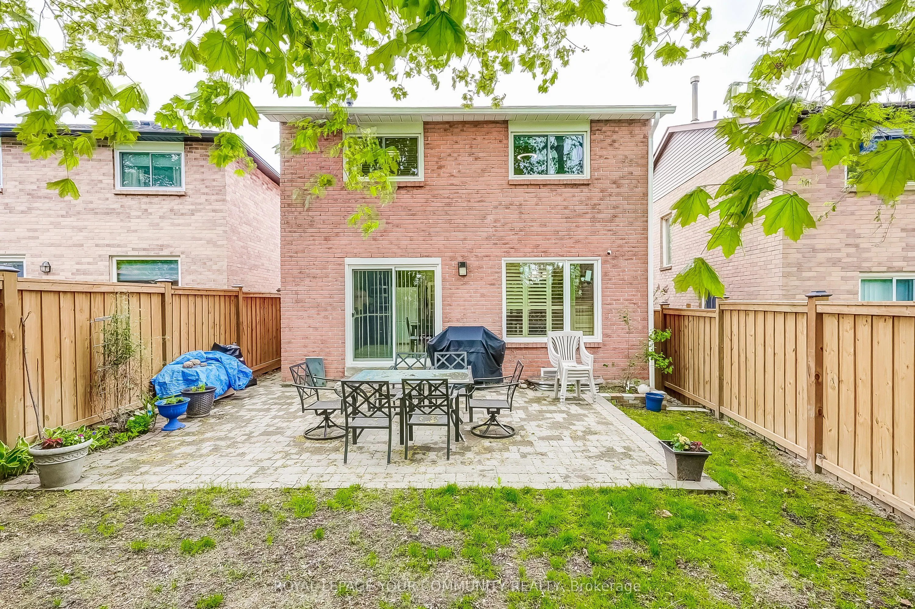 660 Foxwood Trail