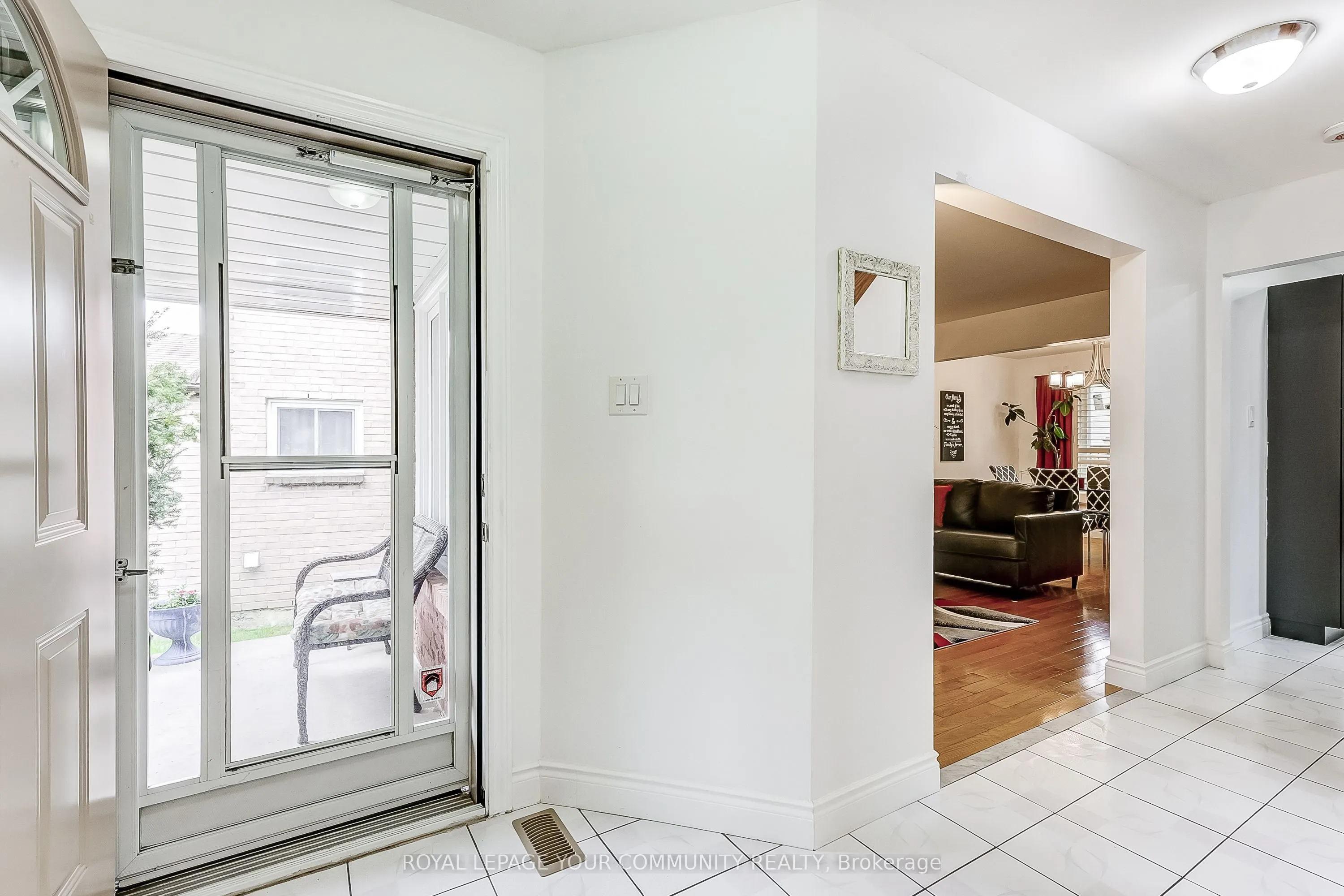 660 Foxwood Trail