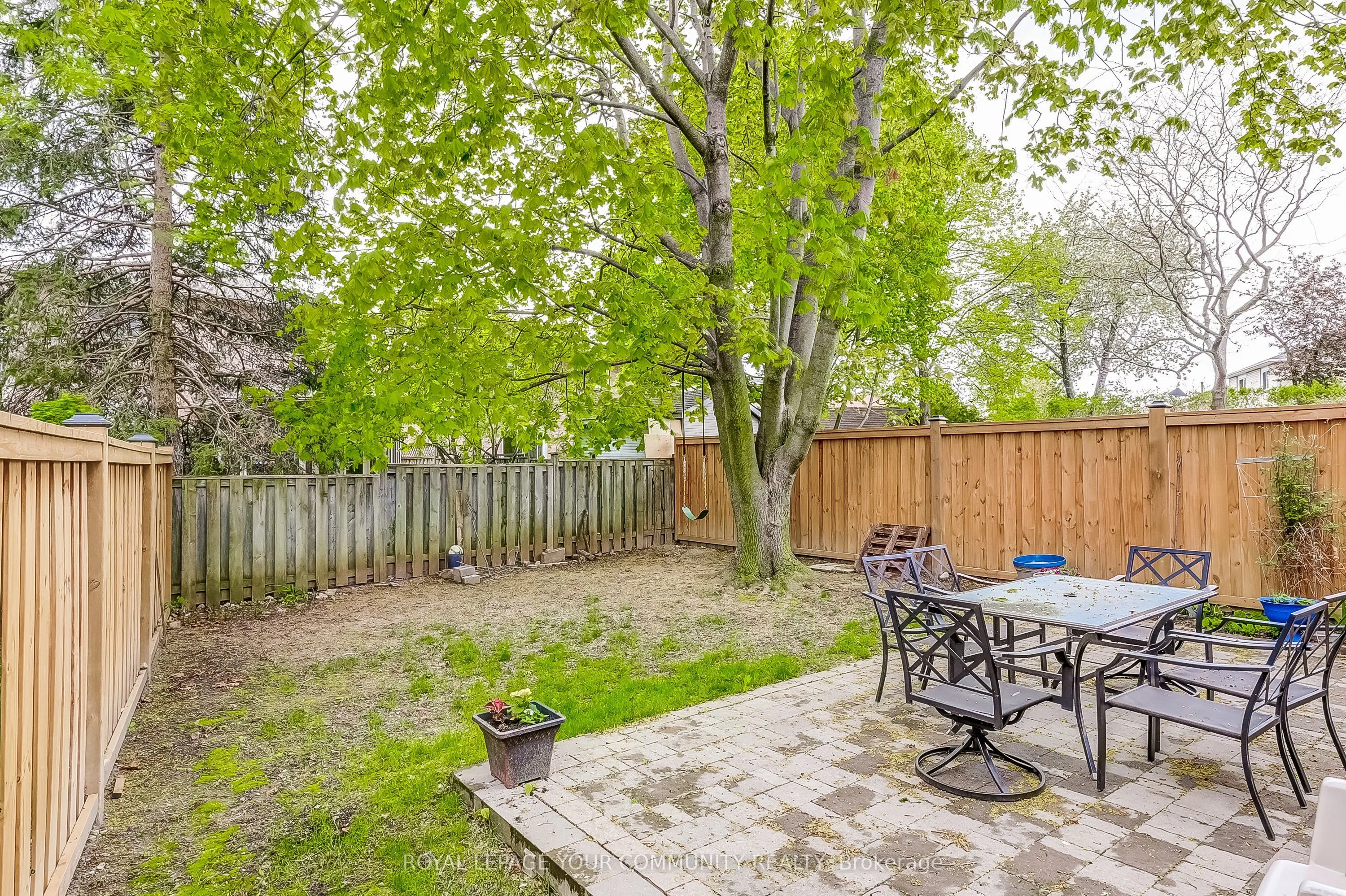 660 Foxwood Trail