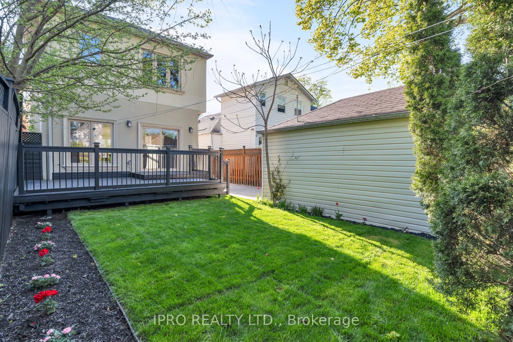 115 Cadorna Avenue