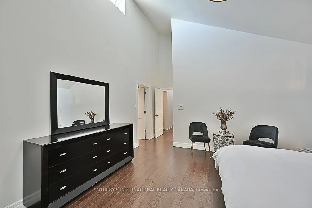 41 Meadowcliffe Drive