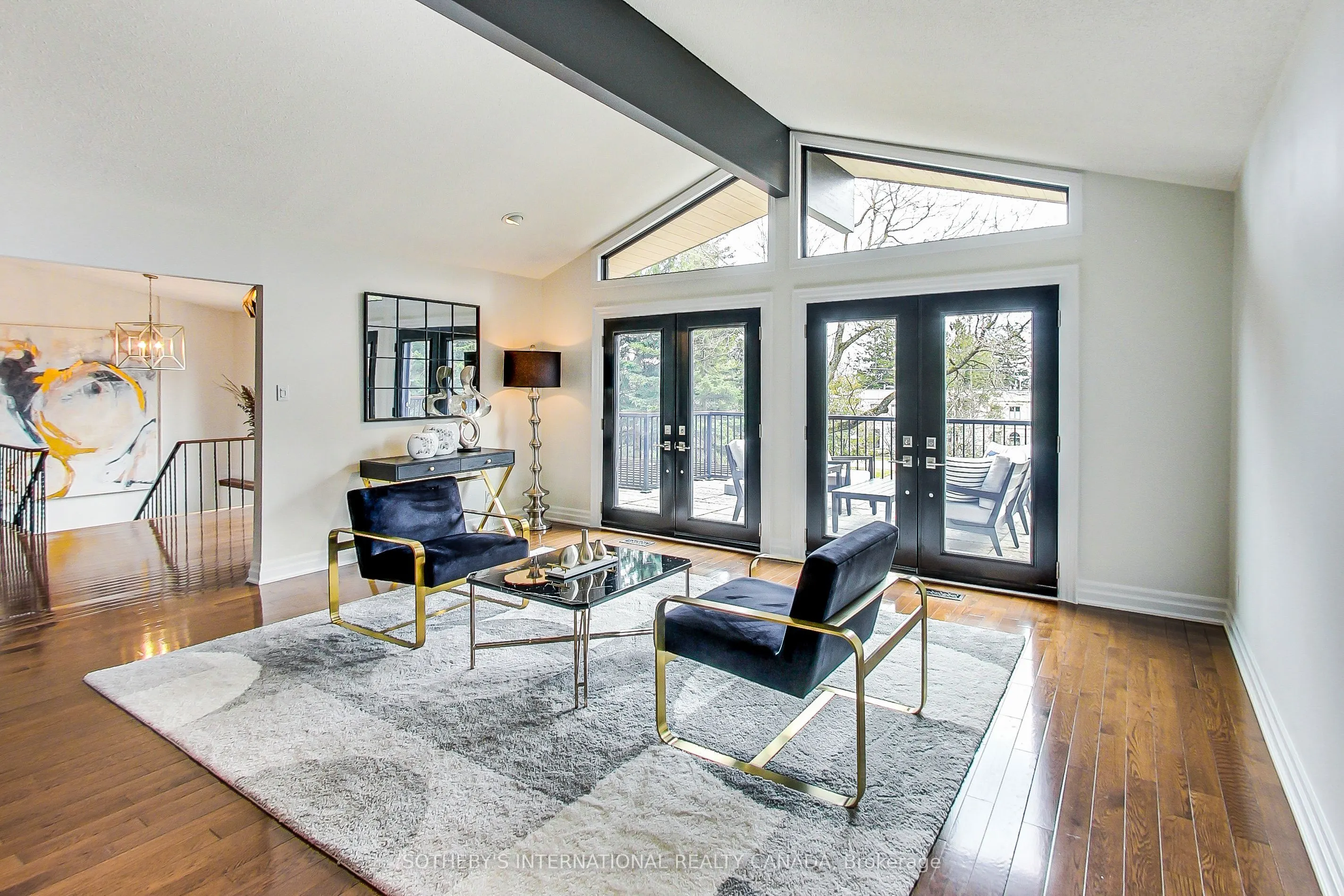41 Meadowcliffe Drive