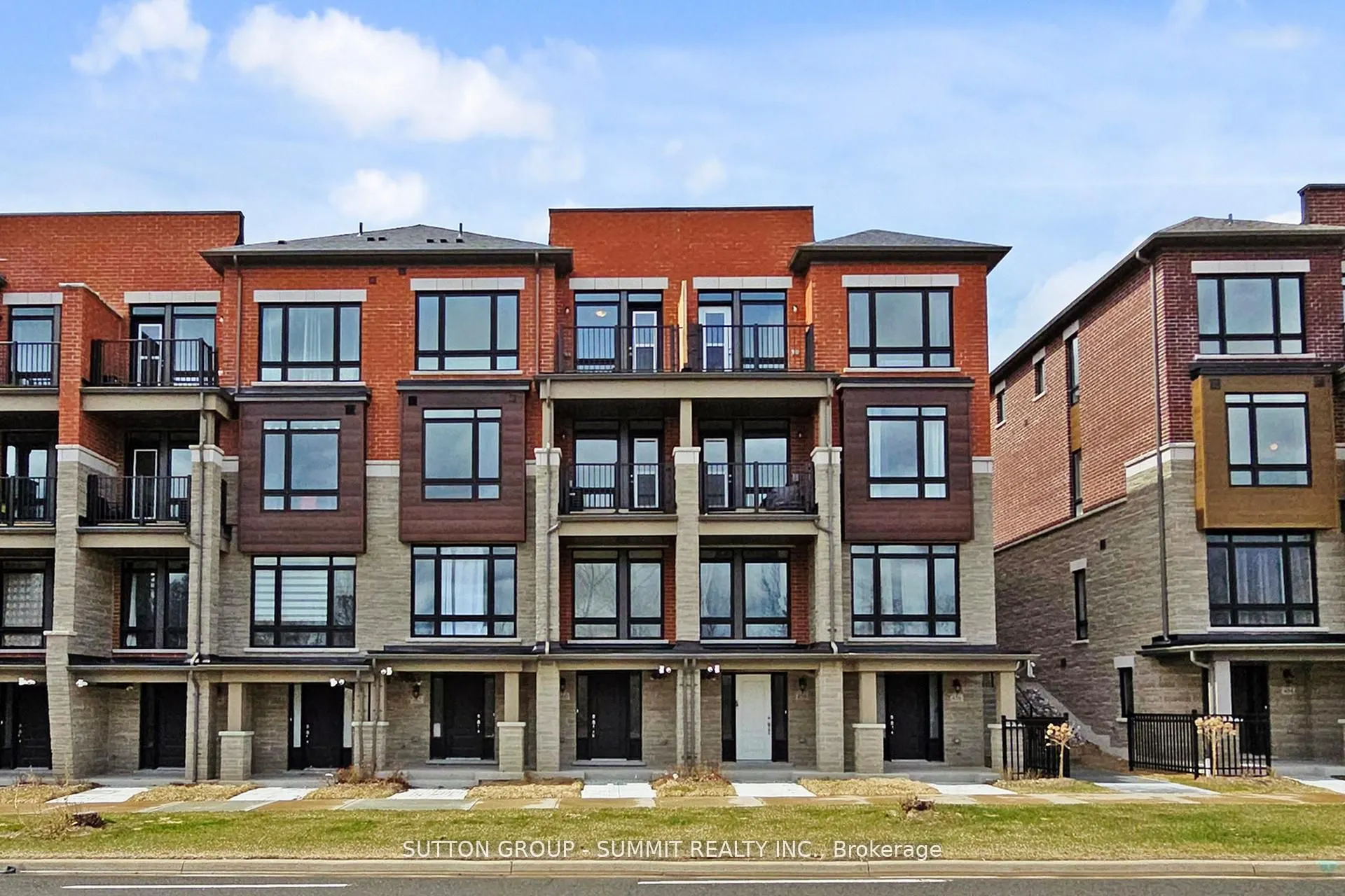 460 SALEM Road S, #22